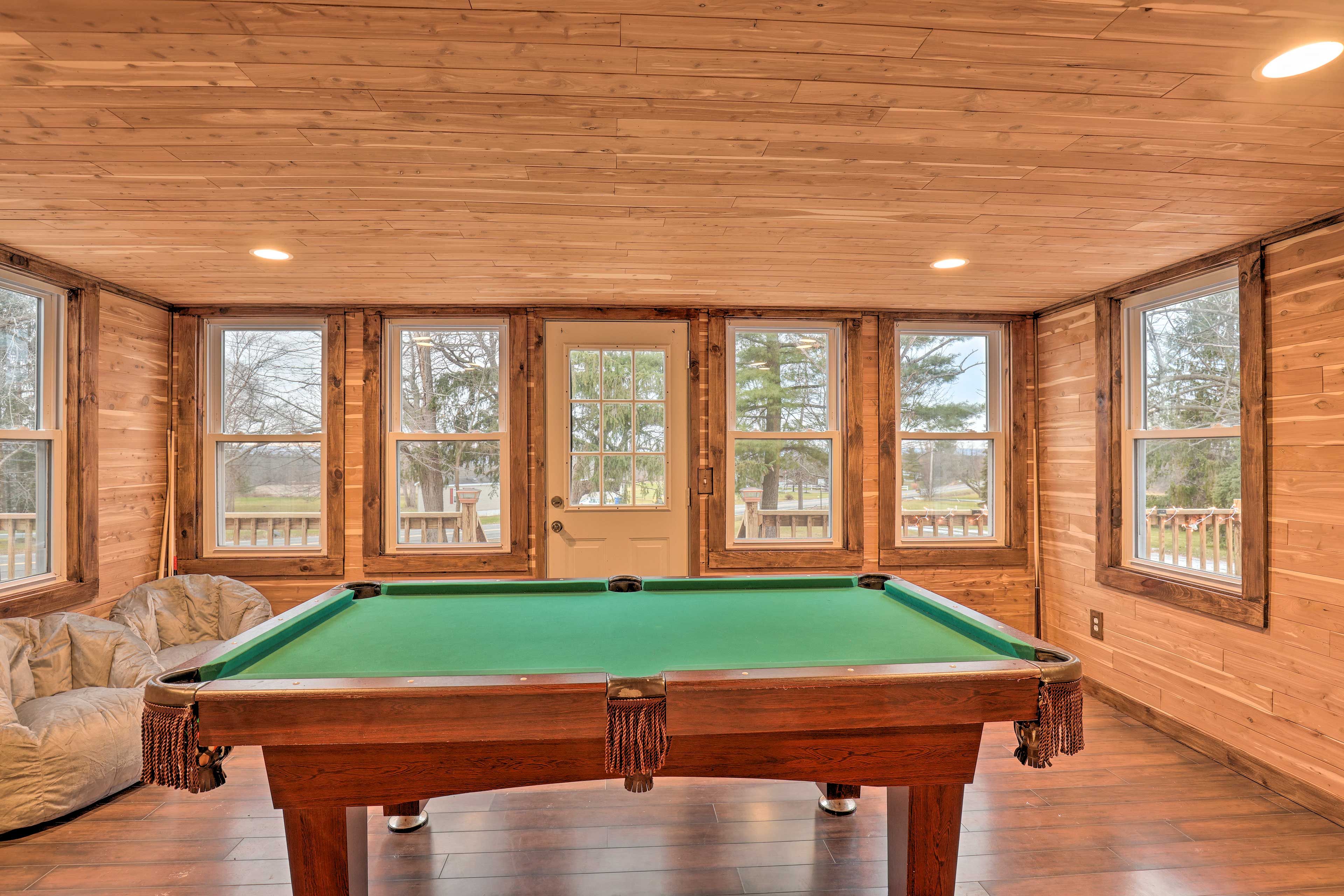 Game Room | 2-Story House | 5 Mi to Wine Trails