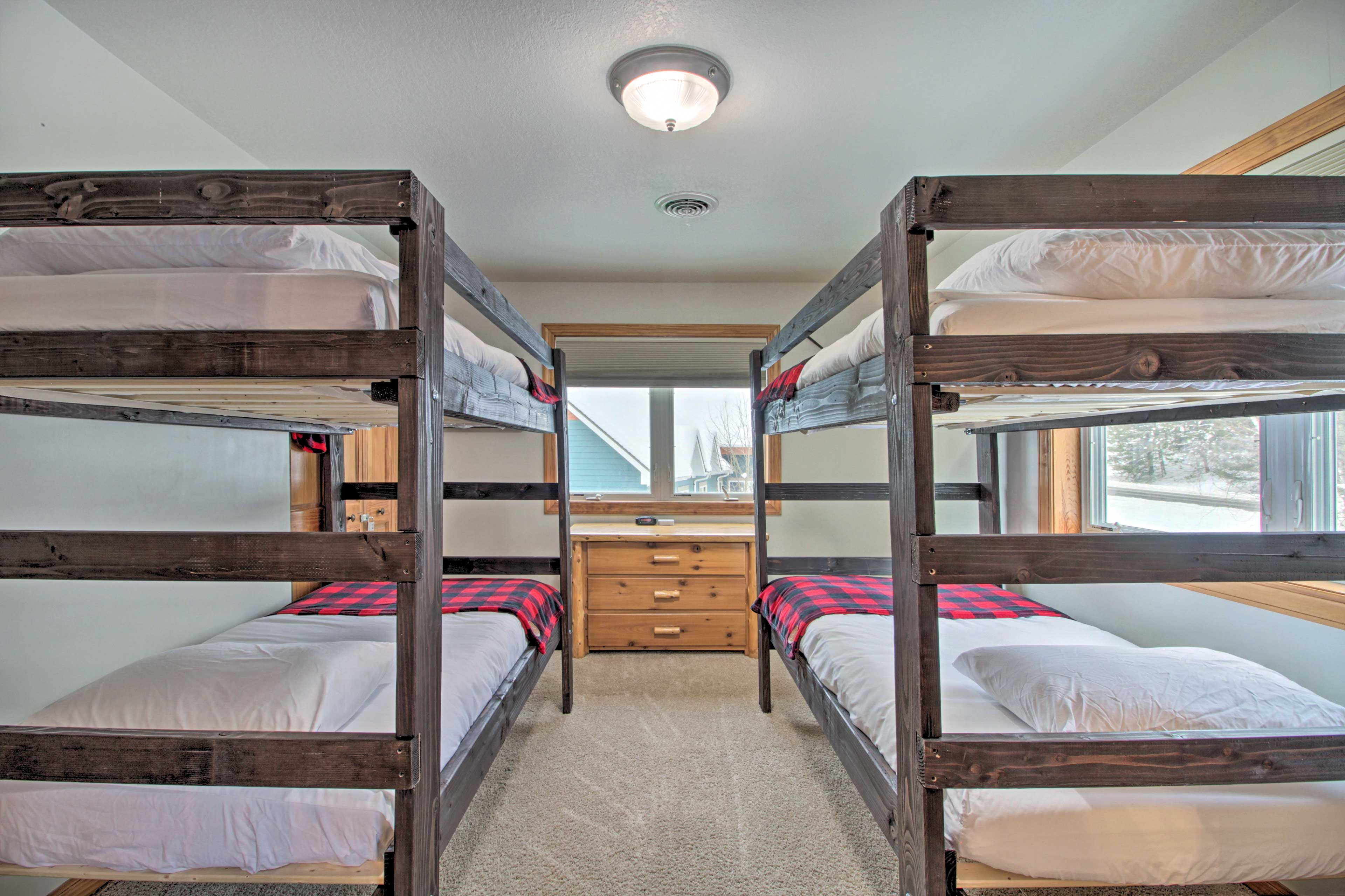 Bedroom 2 | 2 Twin Bunk Beds