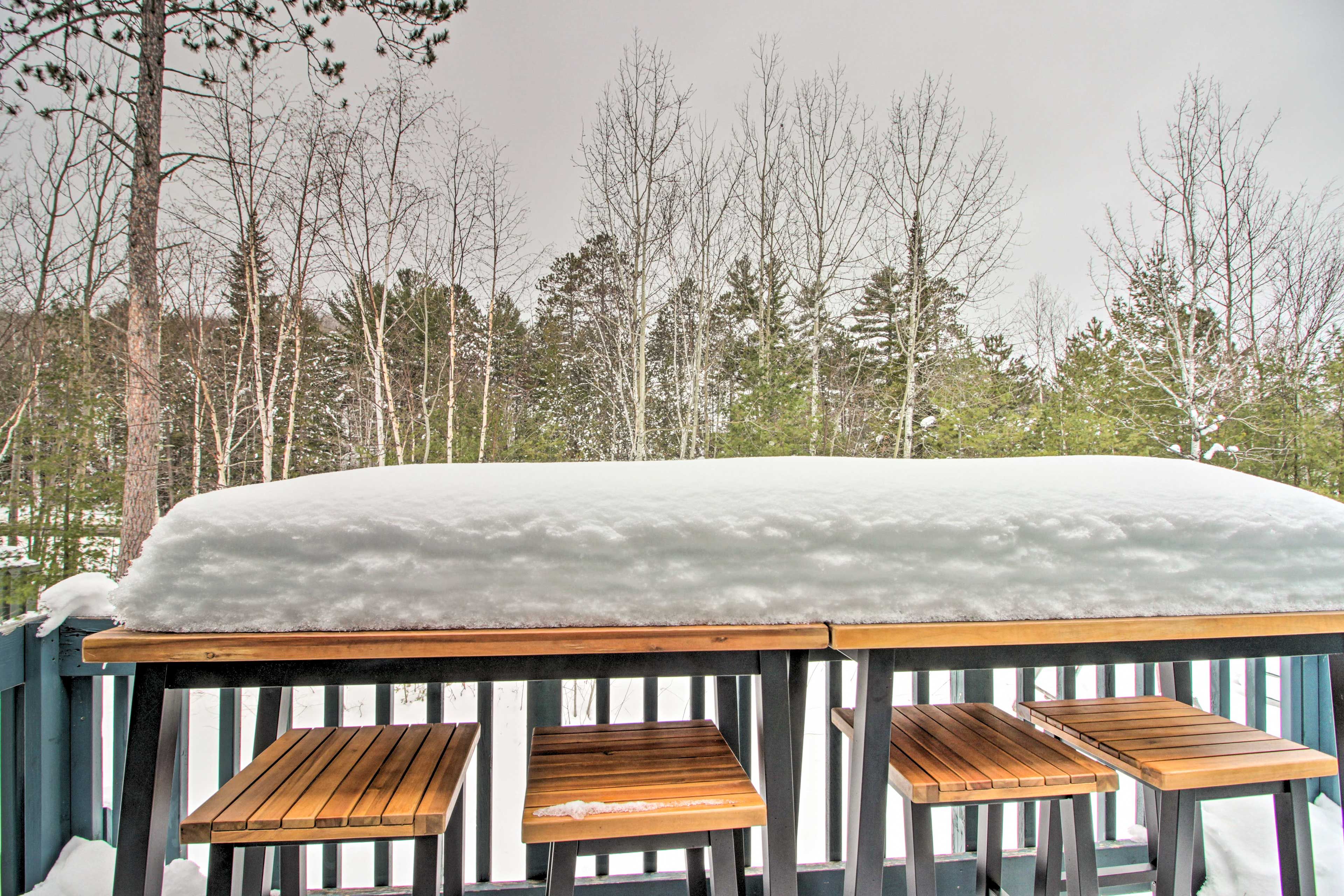 Balcony | Outdoor Seating