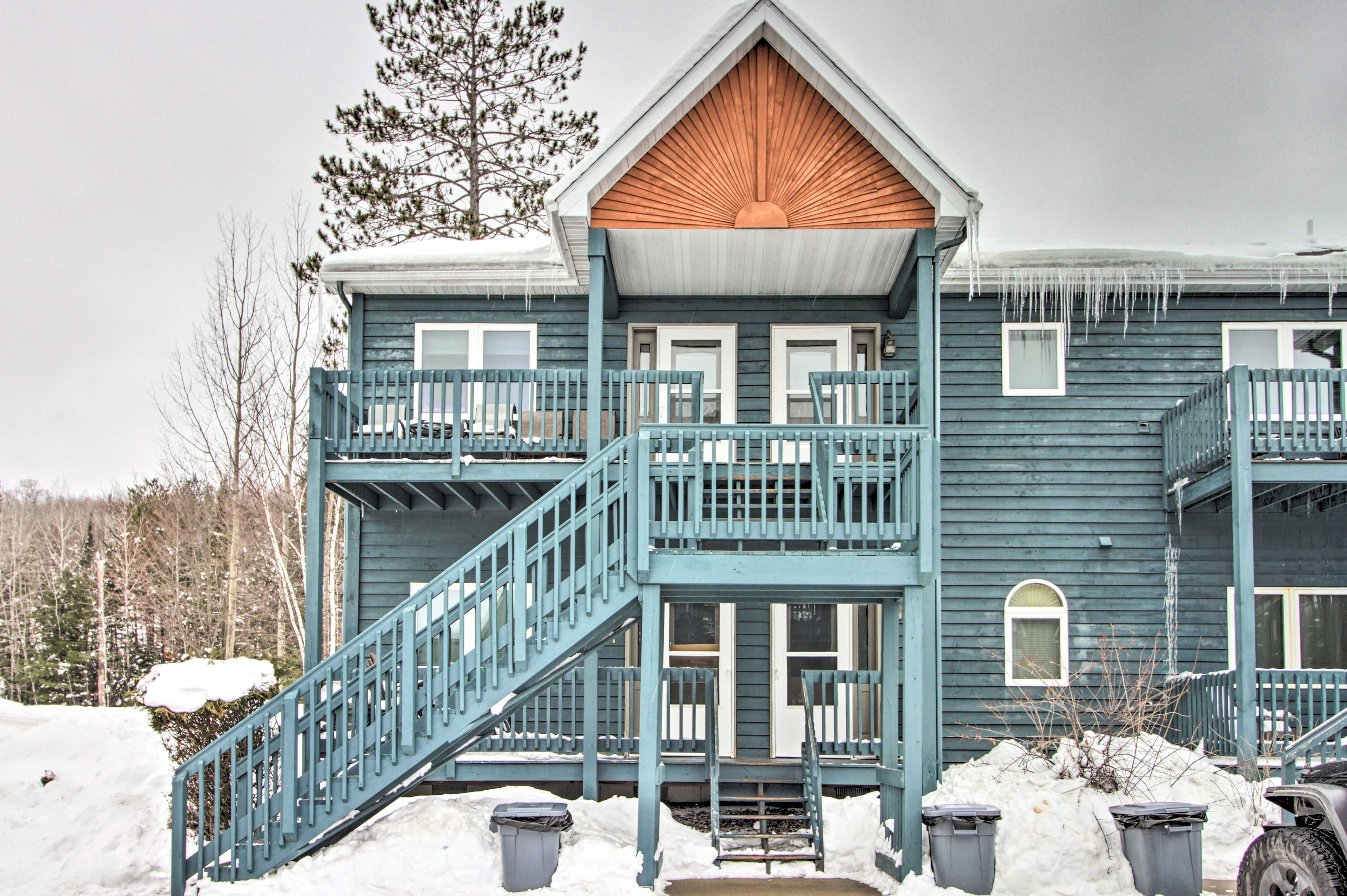 Condo Exterior | 2nd Floor Unit