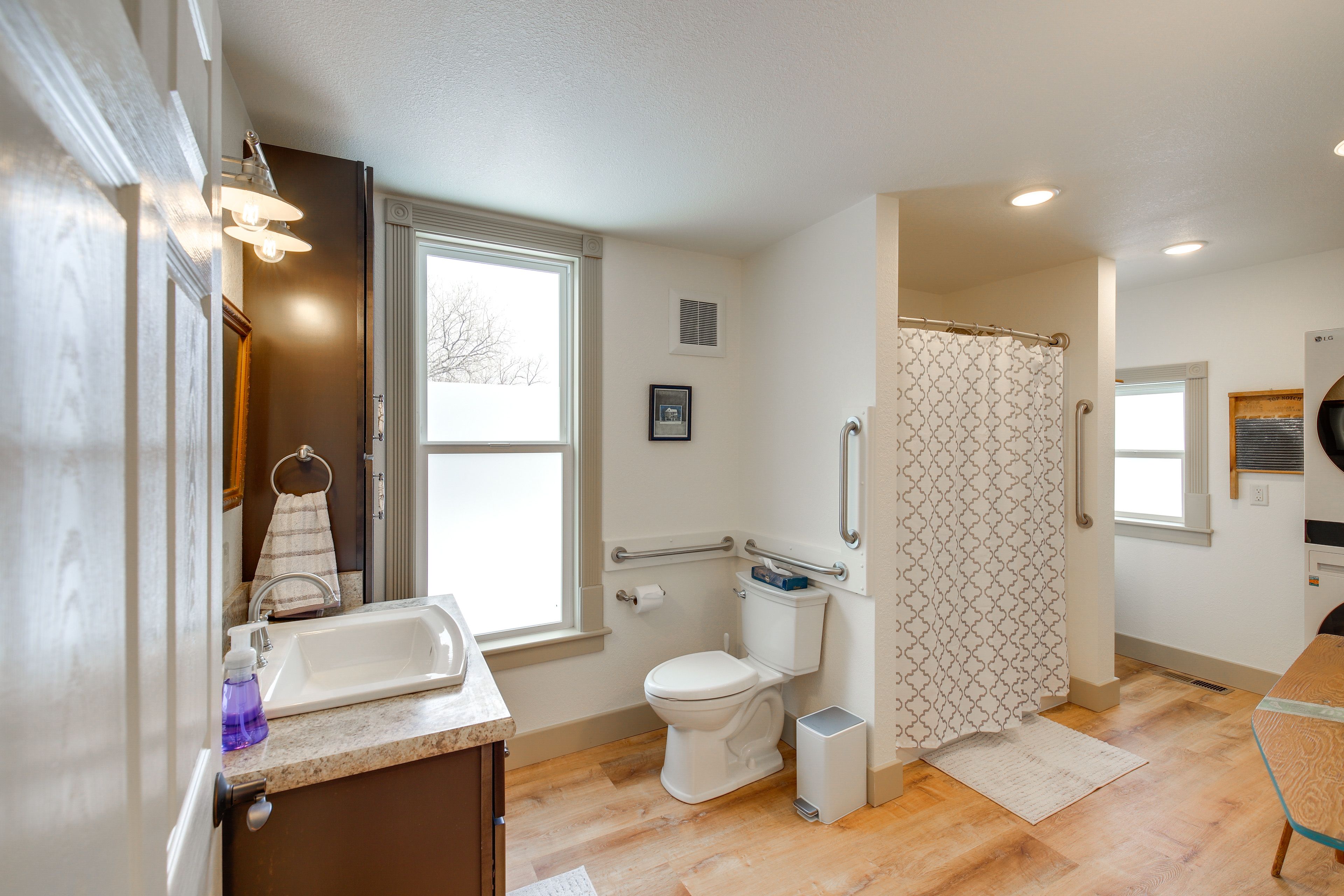 Bathroom | Complimentary Toiletries