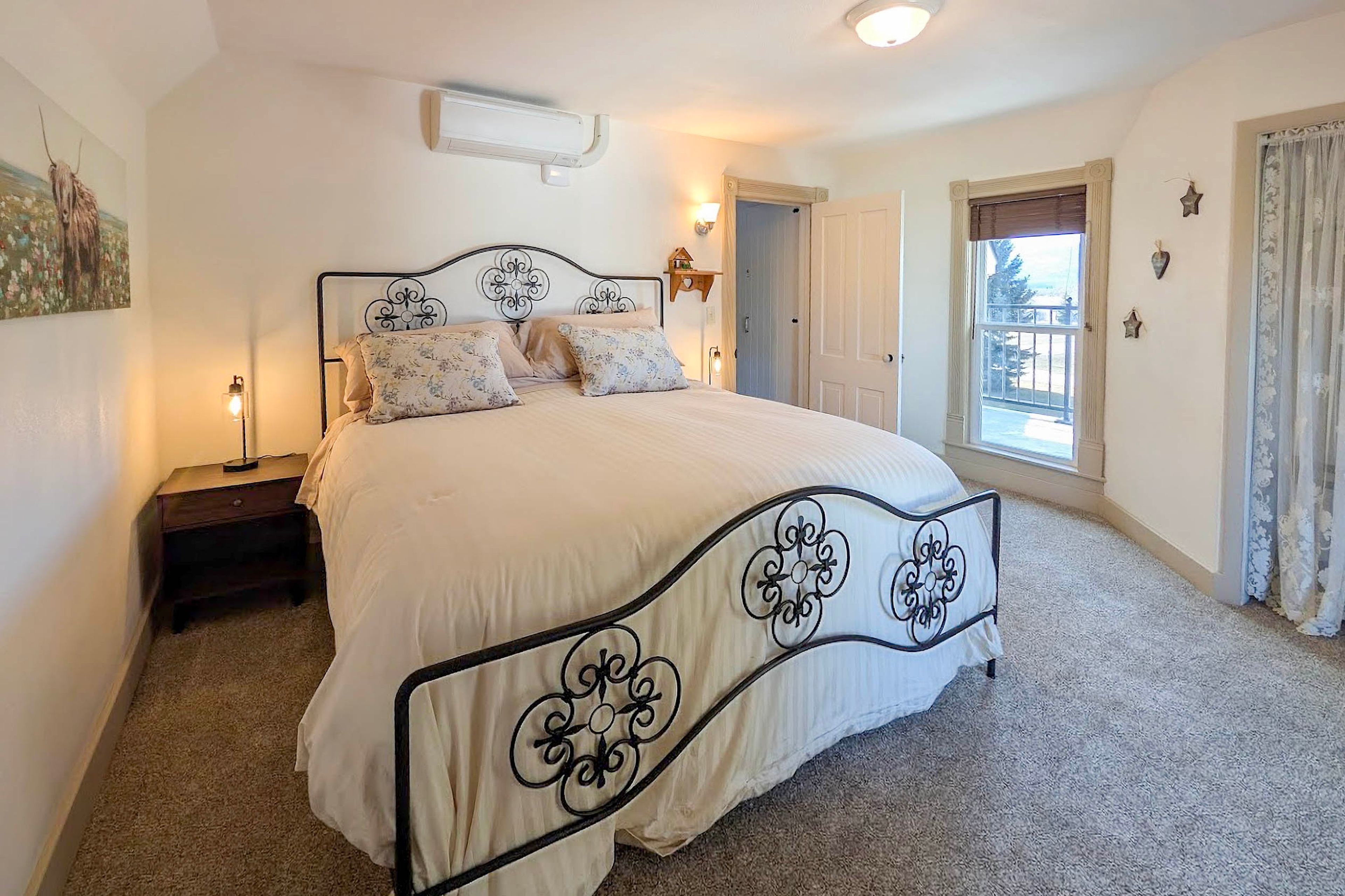 Bedroom 3 | Queen Bed | 2nd Floor