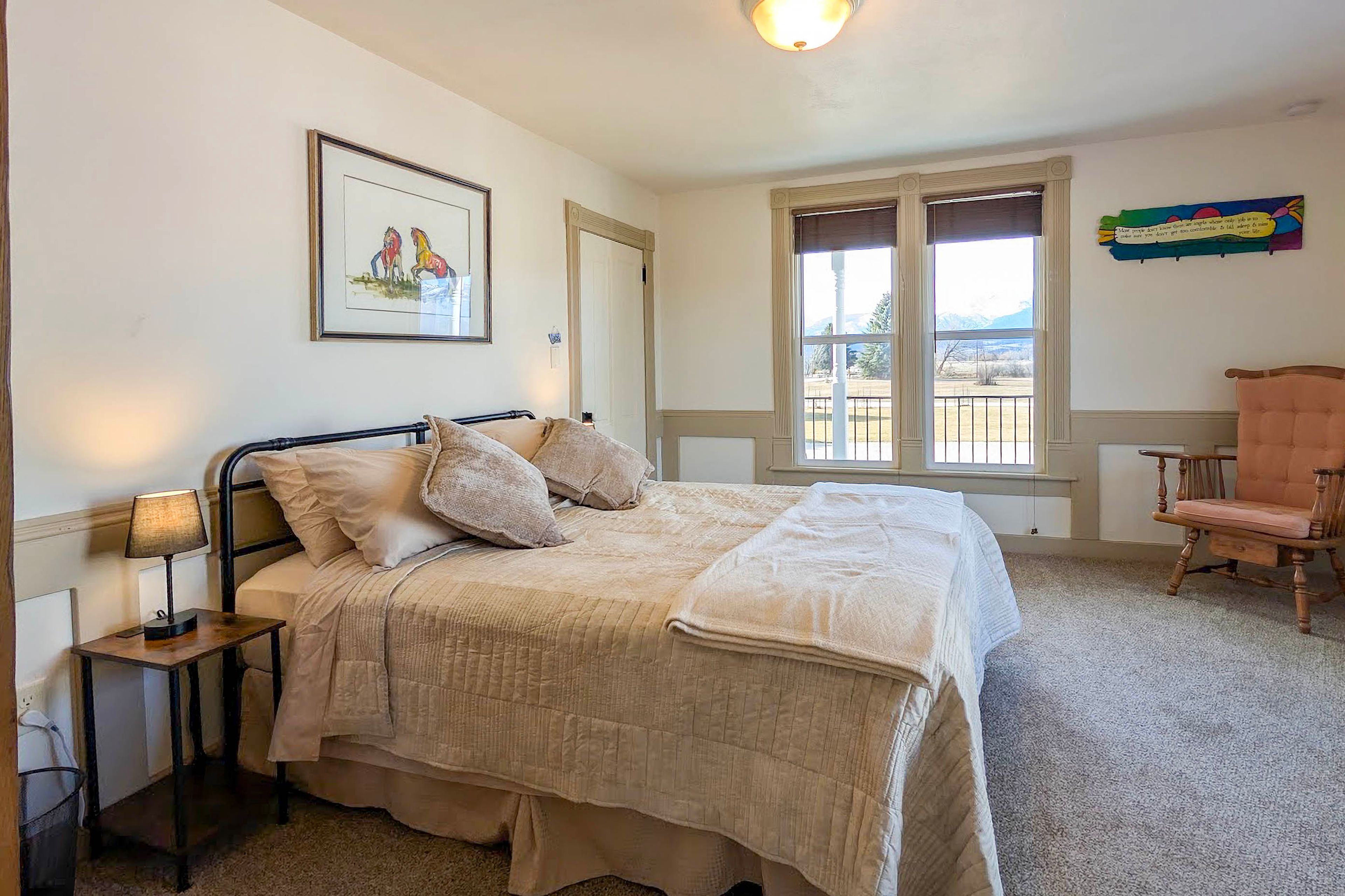 Bedroom 4 | Queen Bed | 1st Floor