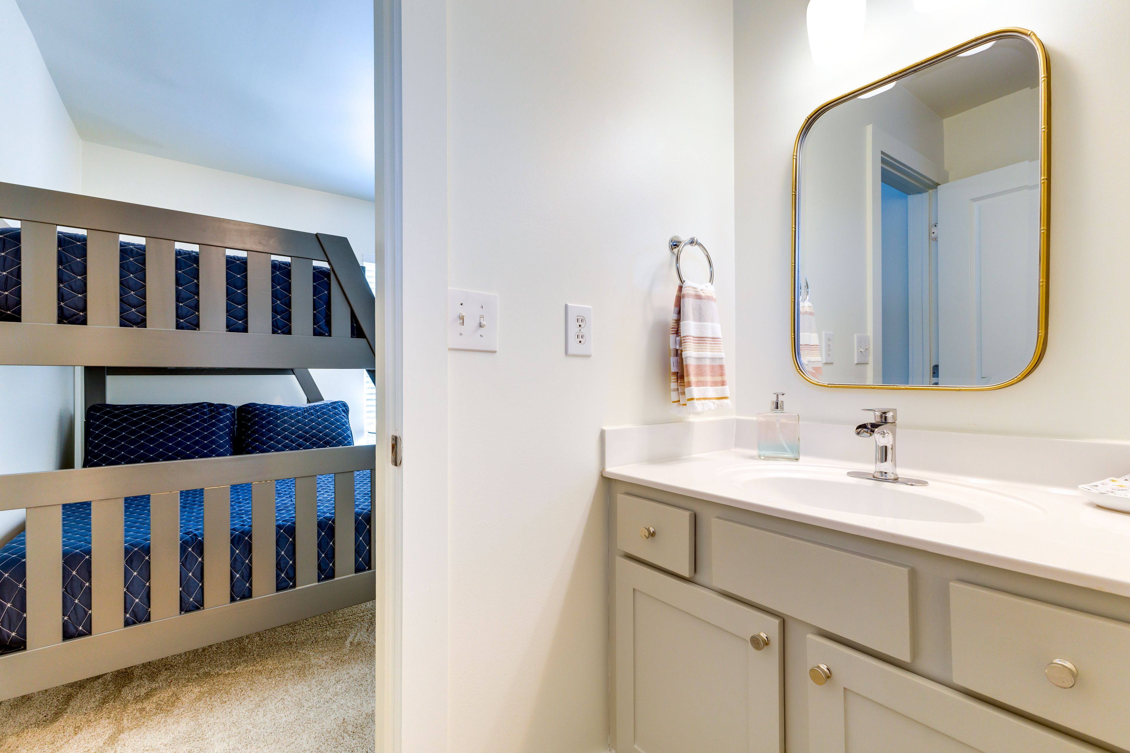 En-Suite Bathroom