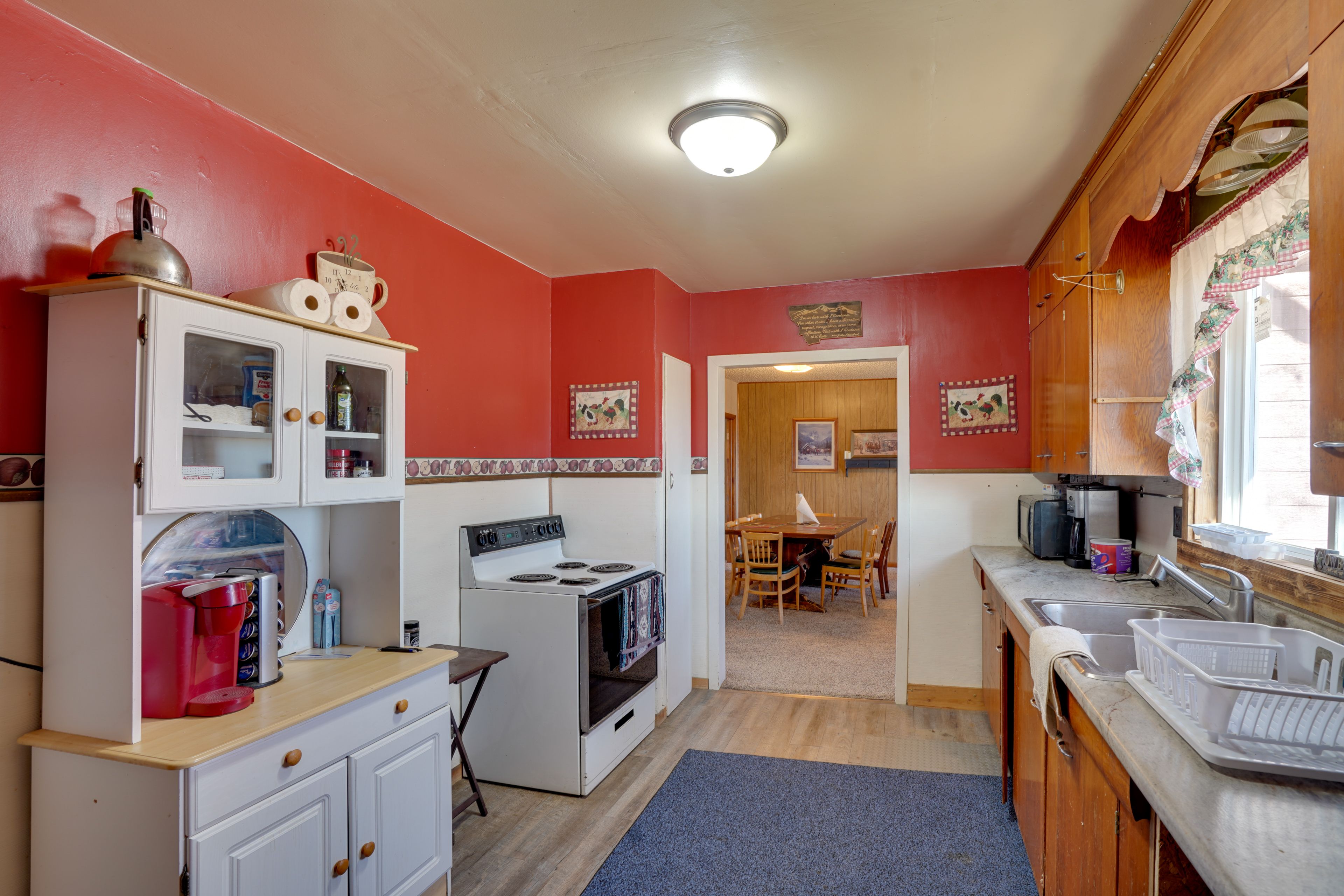 Well-Equipped Kitchen | 5,000-Acre Cattle Ranch On-Site