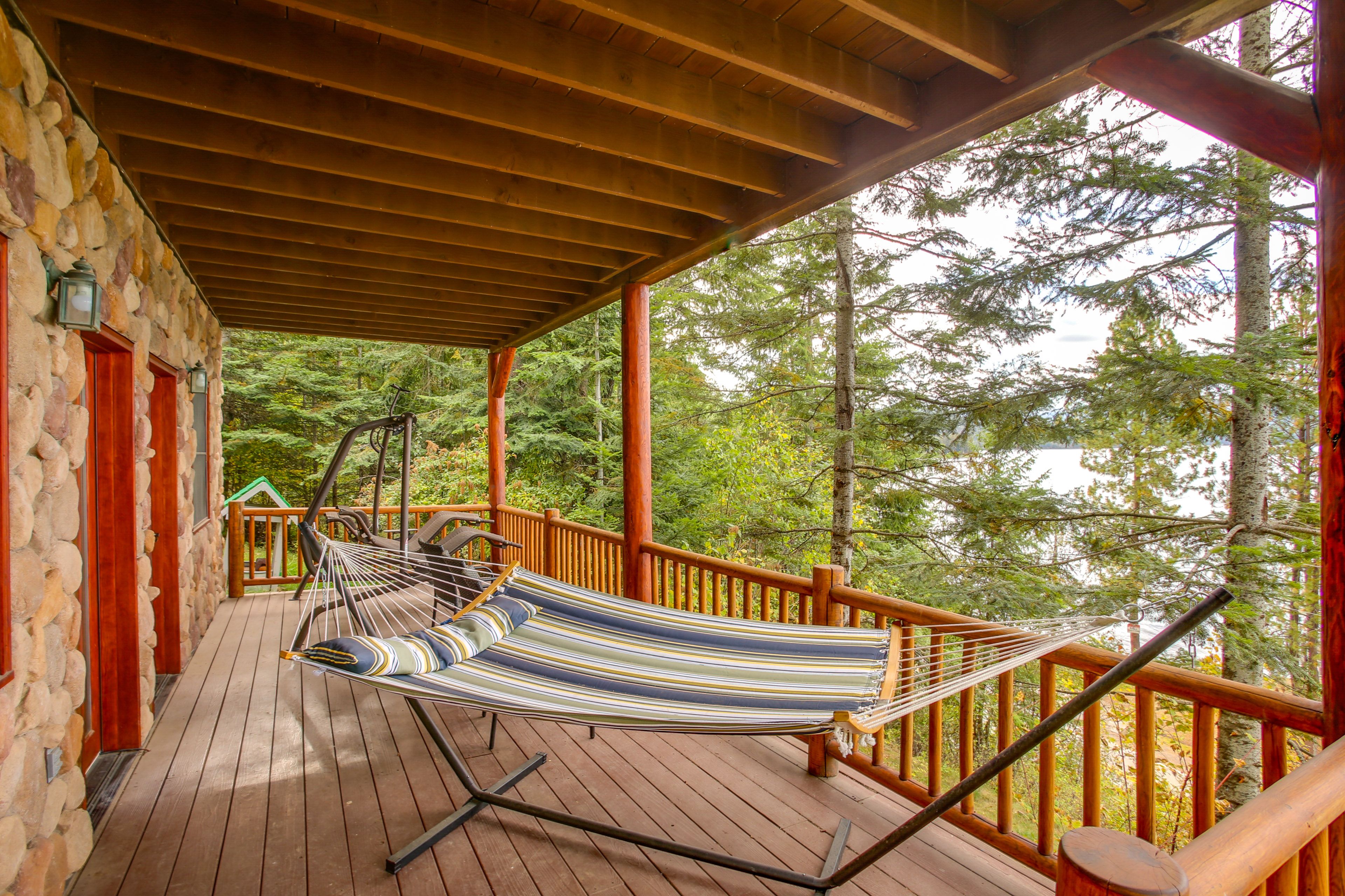 Lower Deck | Hammock | Loungers