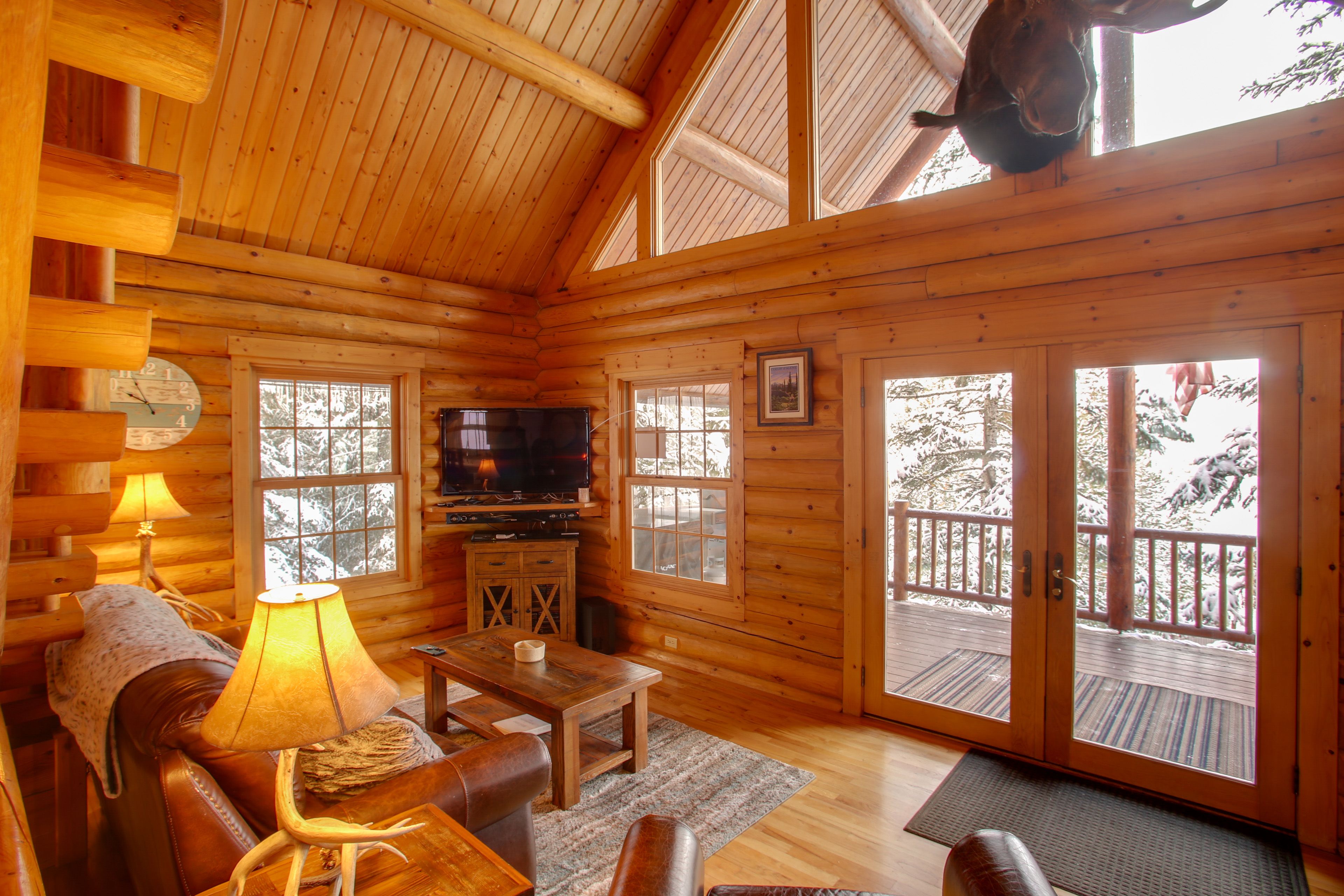 Living Room | Smart TV