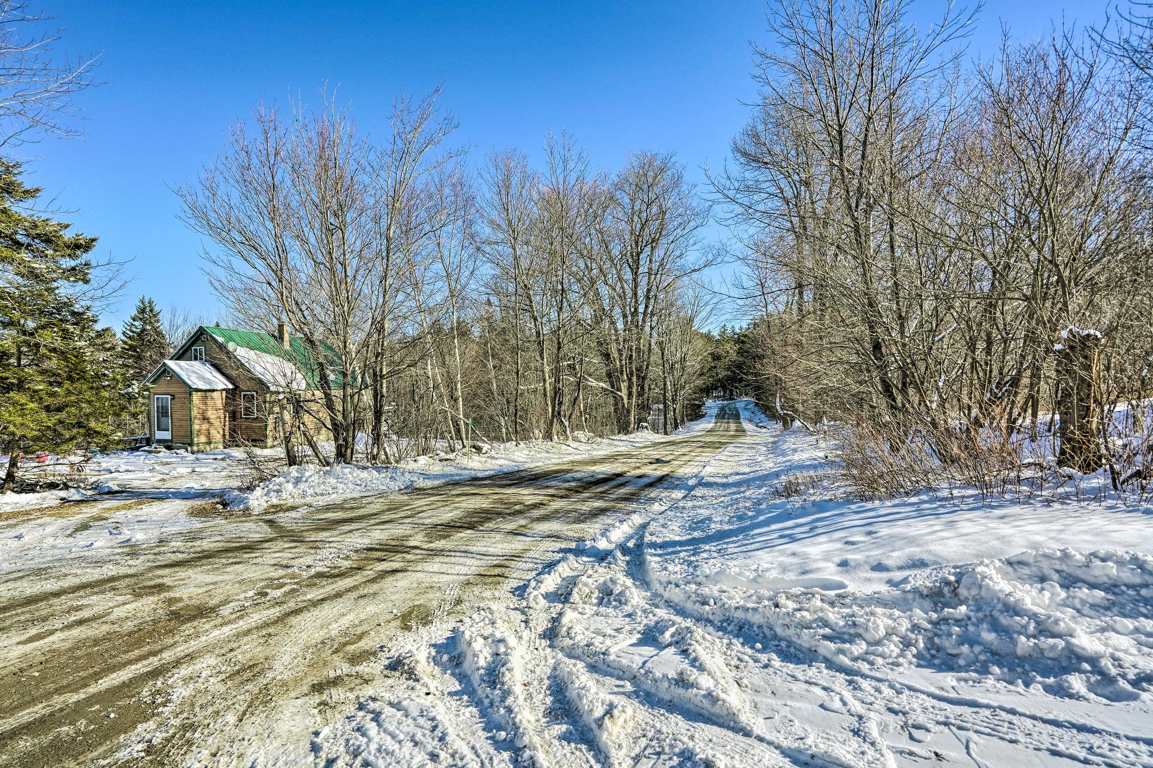 Driveway | Parking for 4 Vehicles