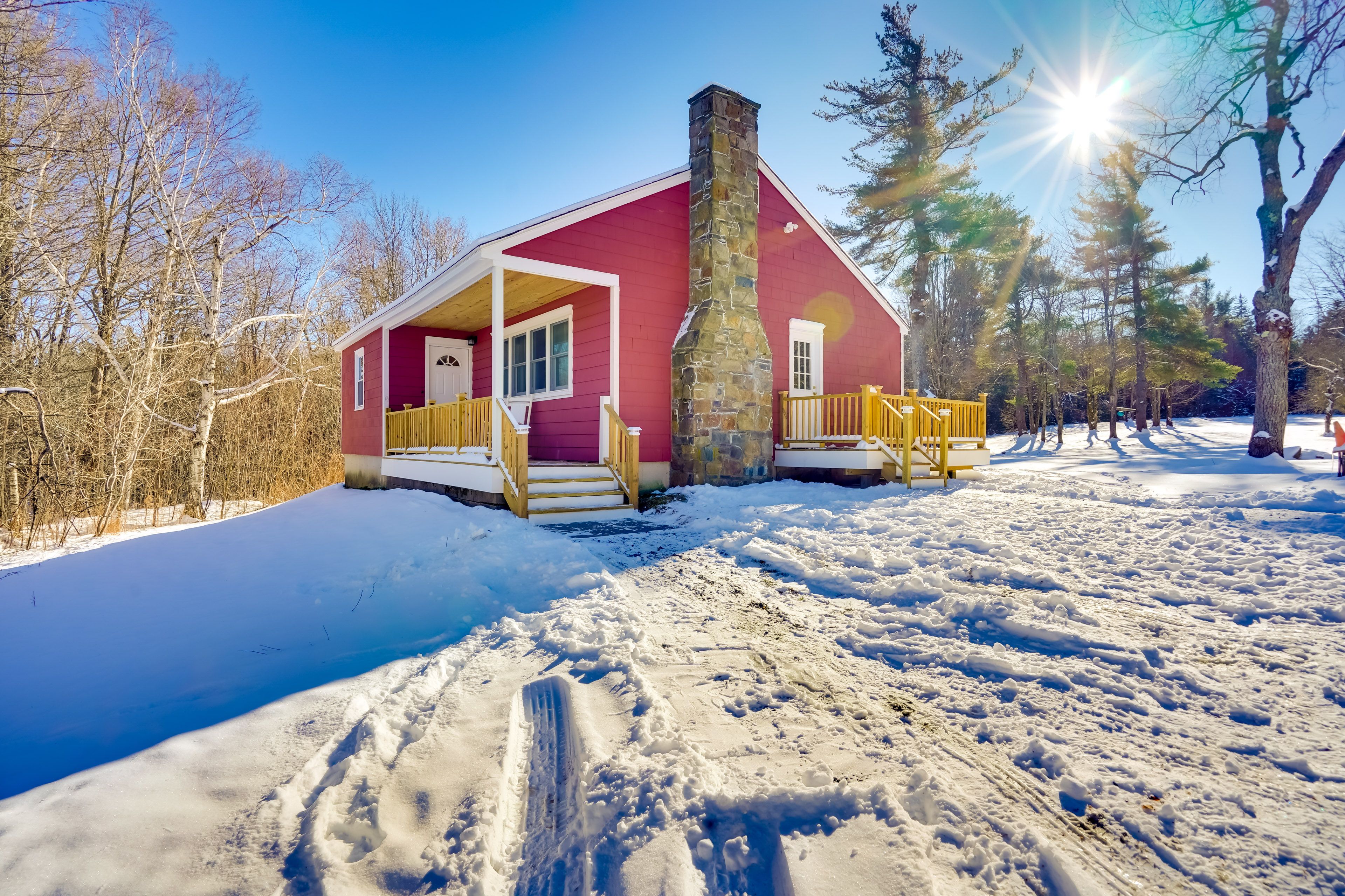 Whittingham Vacation Rental | 2BR | 1BA | 1,000 Sq Ft | Steps Required