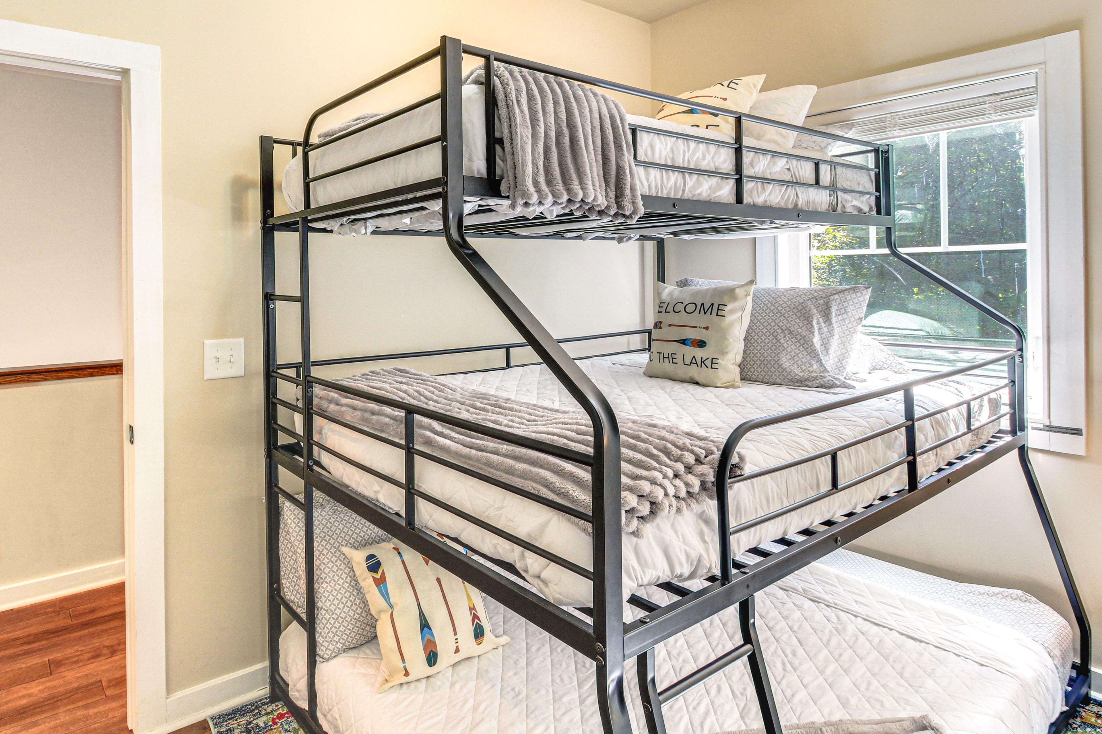 Bedroom 4 | Twin/Full/Queen Bunk Bed | 2nd Floor | Smart TV