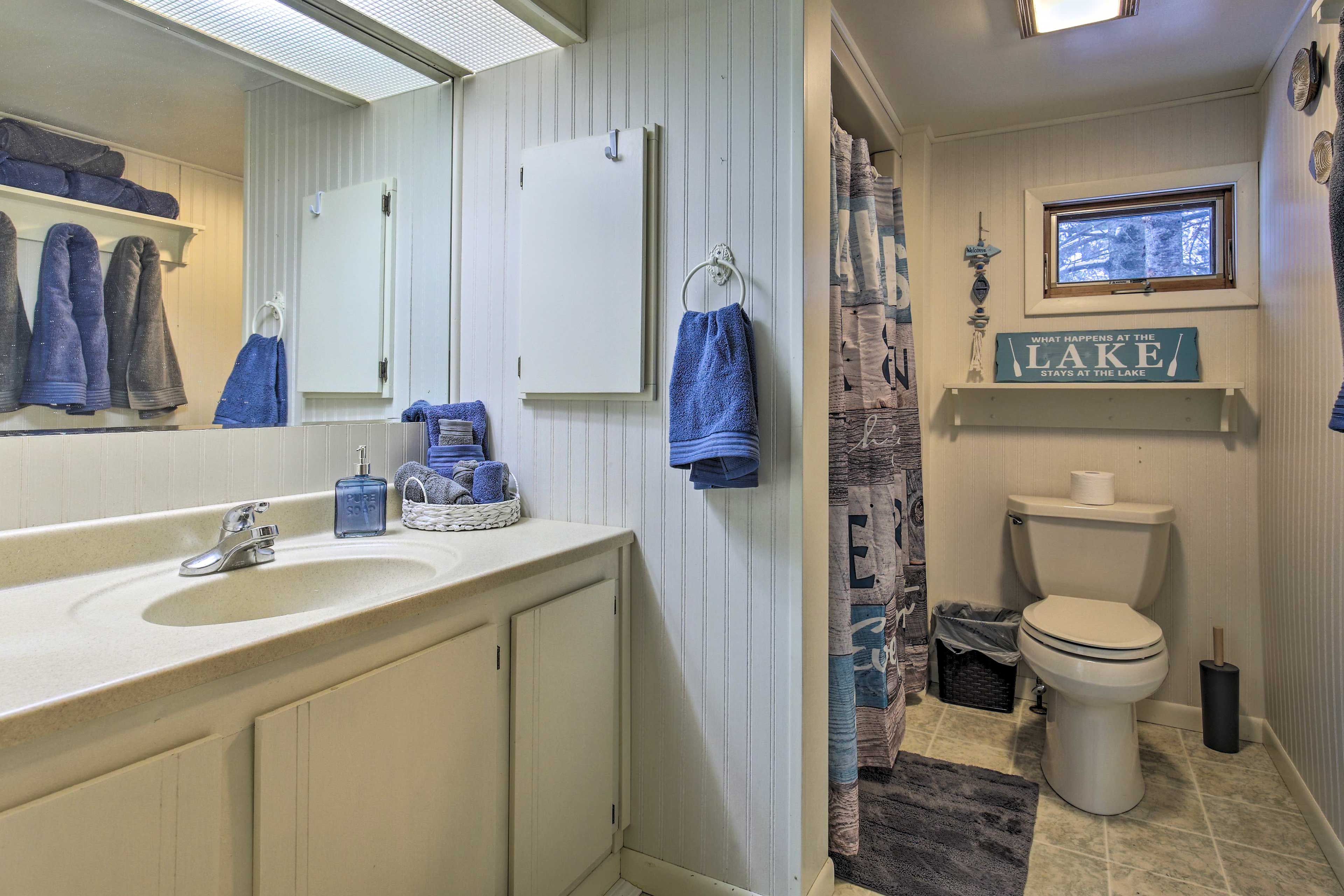 Full Bathroom