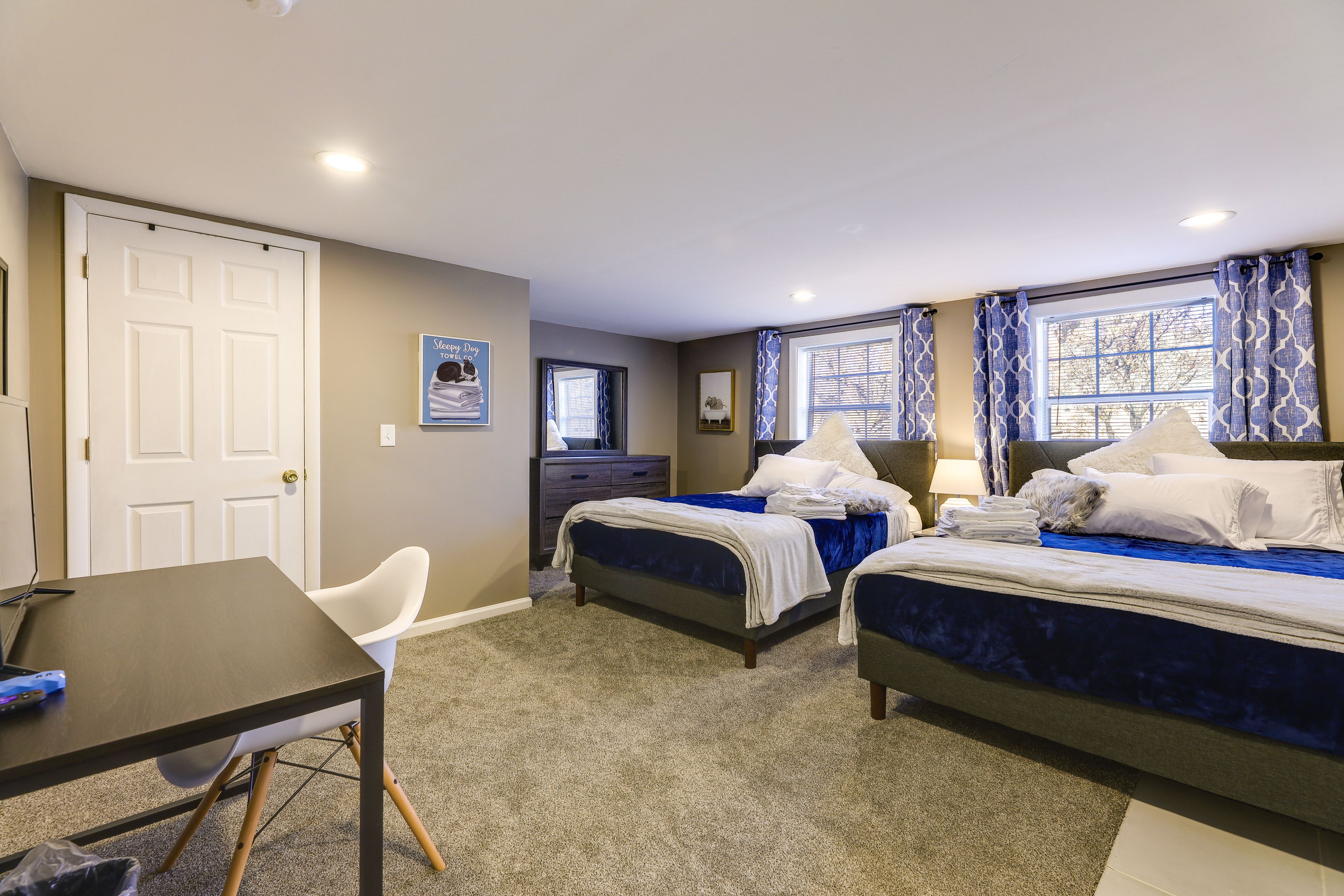 Bedroom | 2 Queen Beds | Laptop-Friendly Workspace