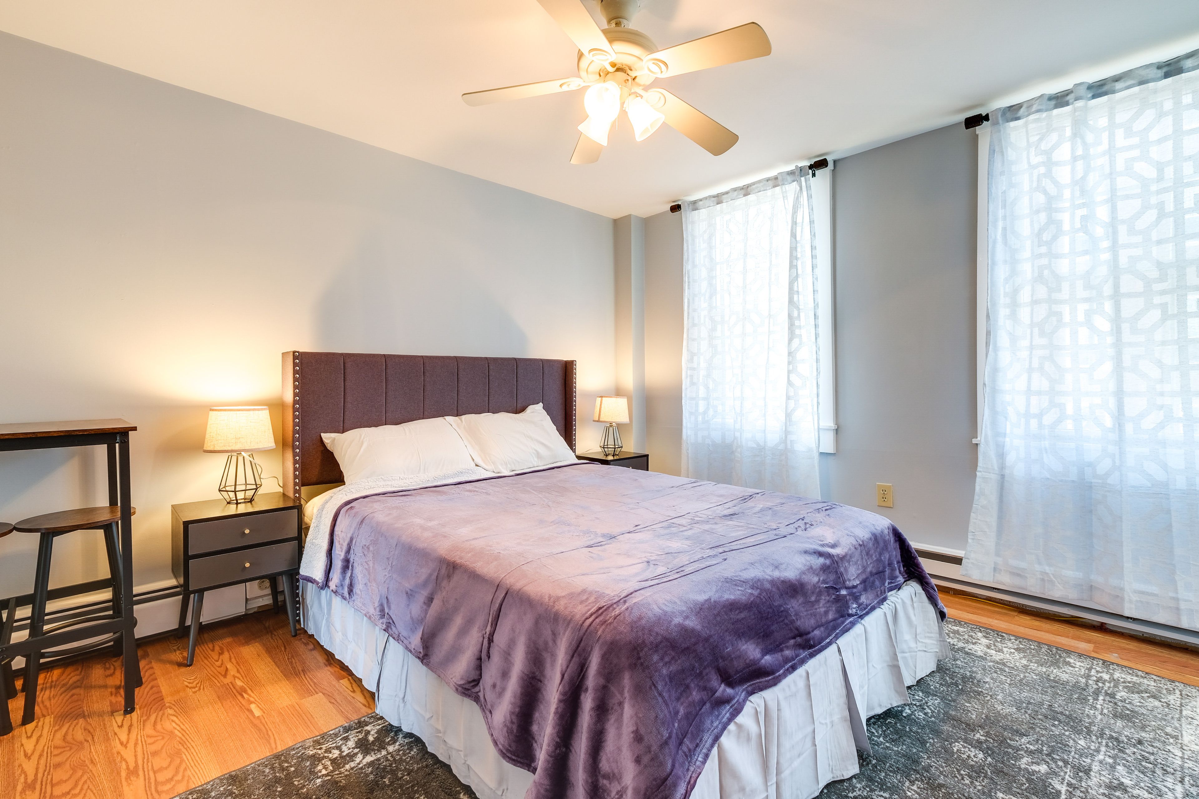 Bedroom | Queen Bed | En-Suite Bathroom | Linens Provided | Ceiling Fans