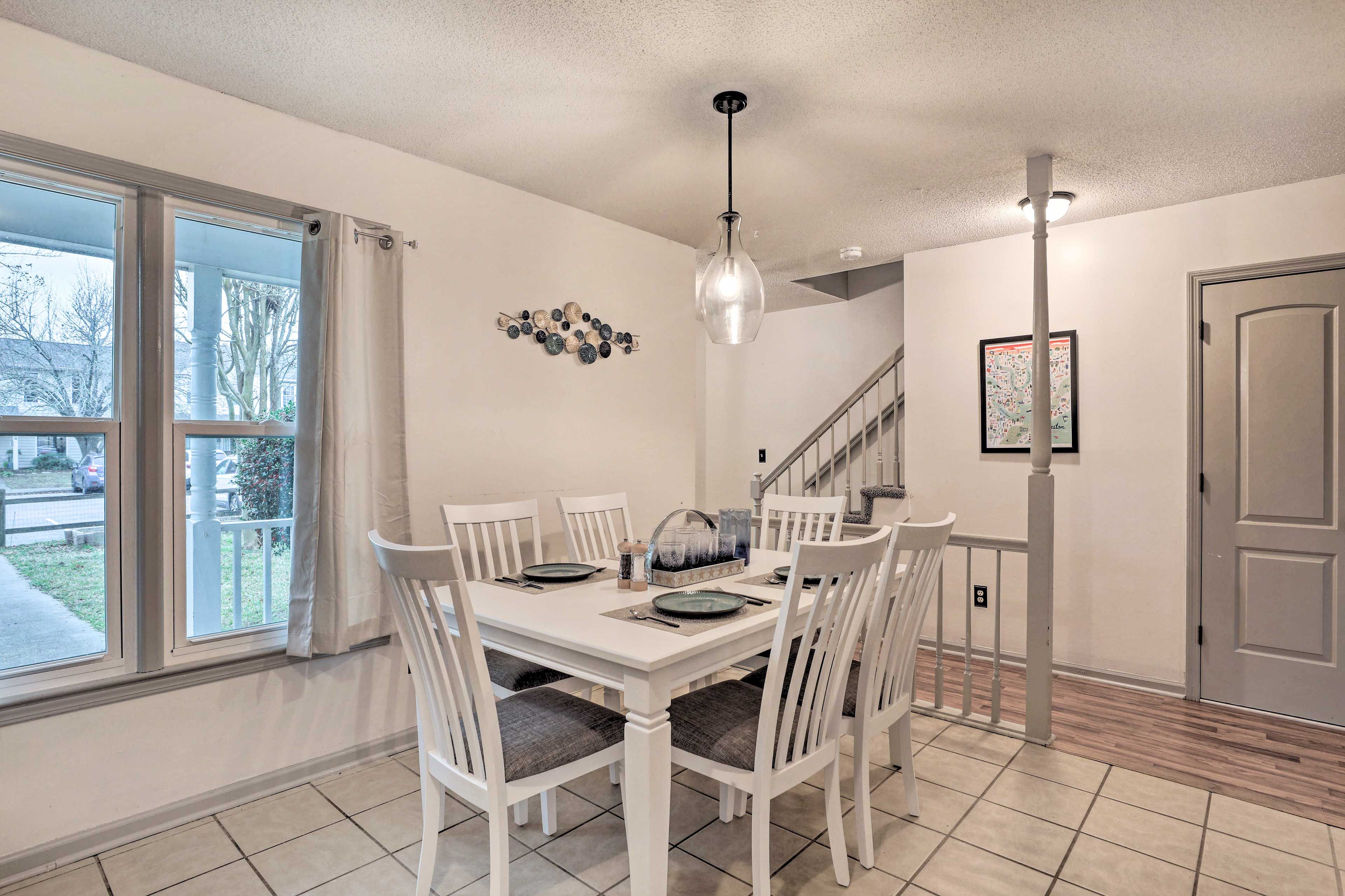 Dining Area | 1st Floor | Full Kitchen | Cooking Basics