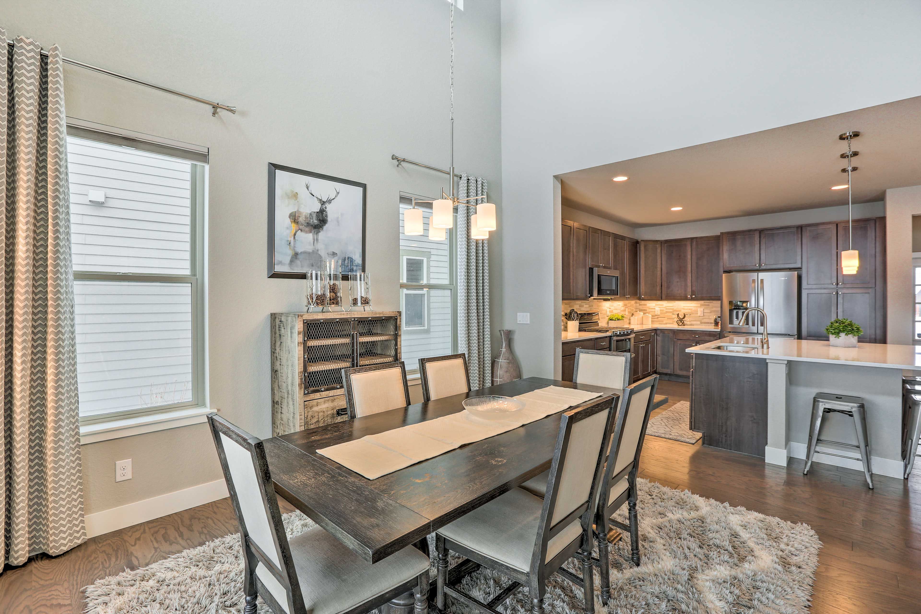 Dining Area | Dishware/Flatware | Trash Bags/Paper Towels