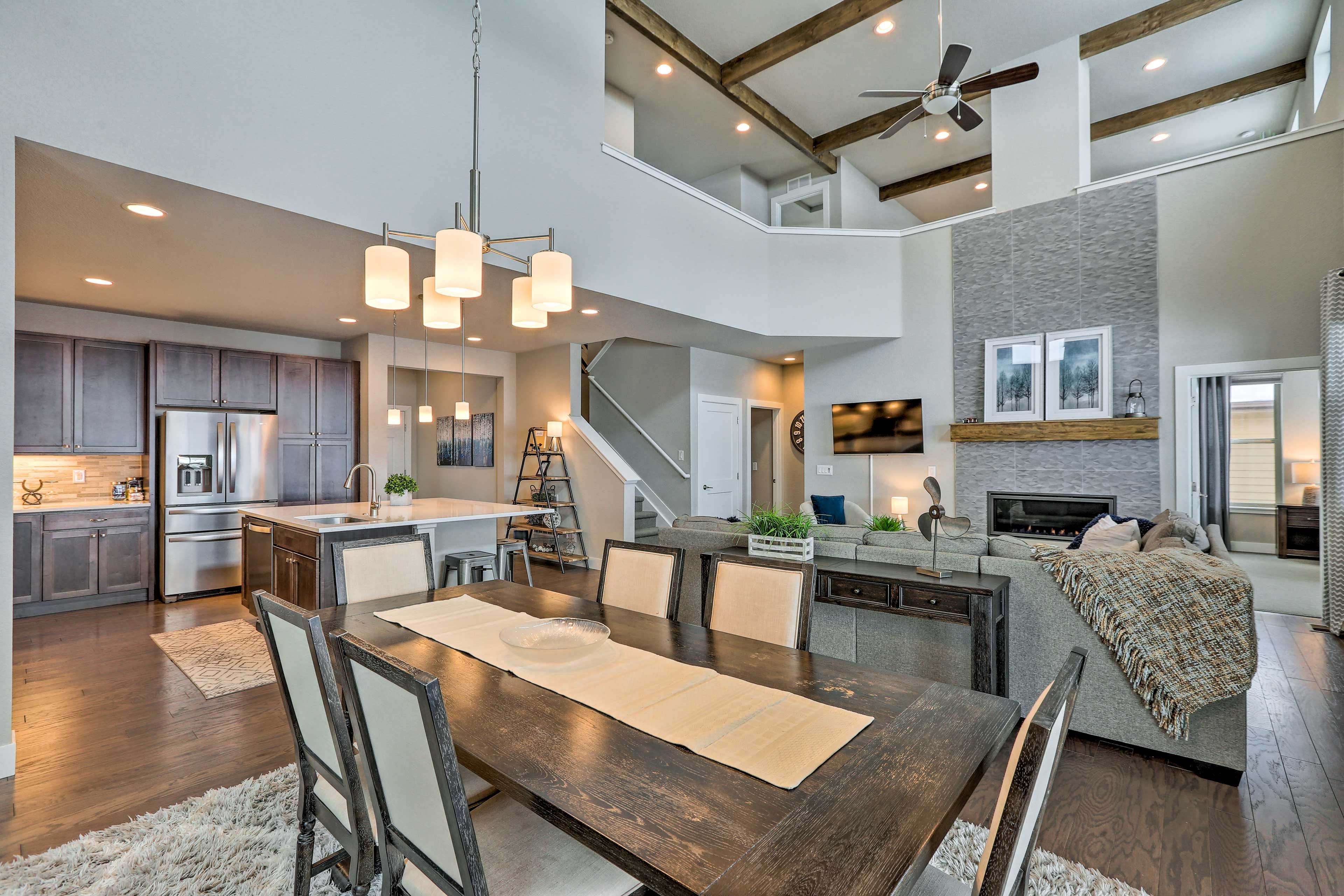 Interior | Central Heating | No A/C | Bedroom/Full Bathroom on 1st Floor