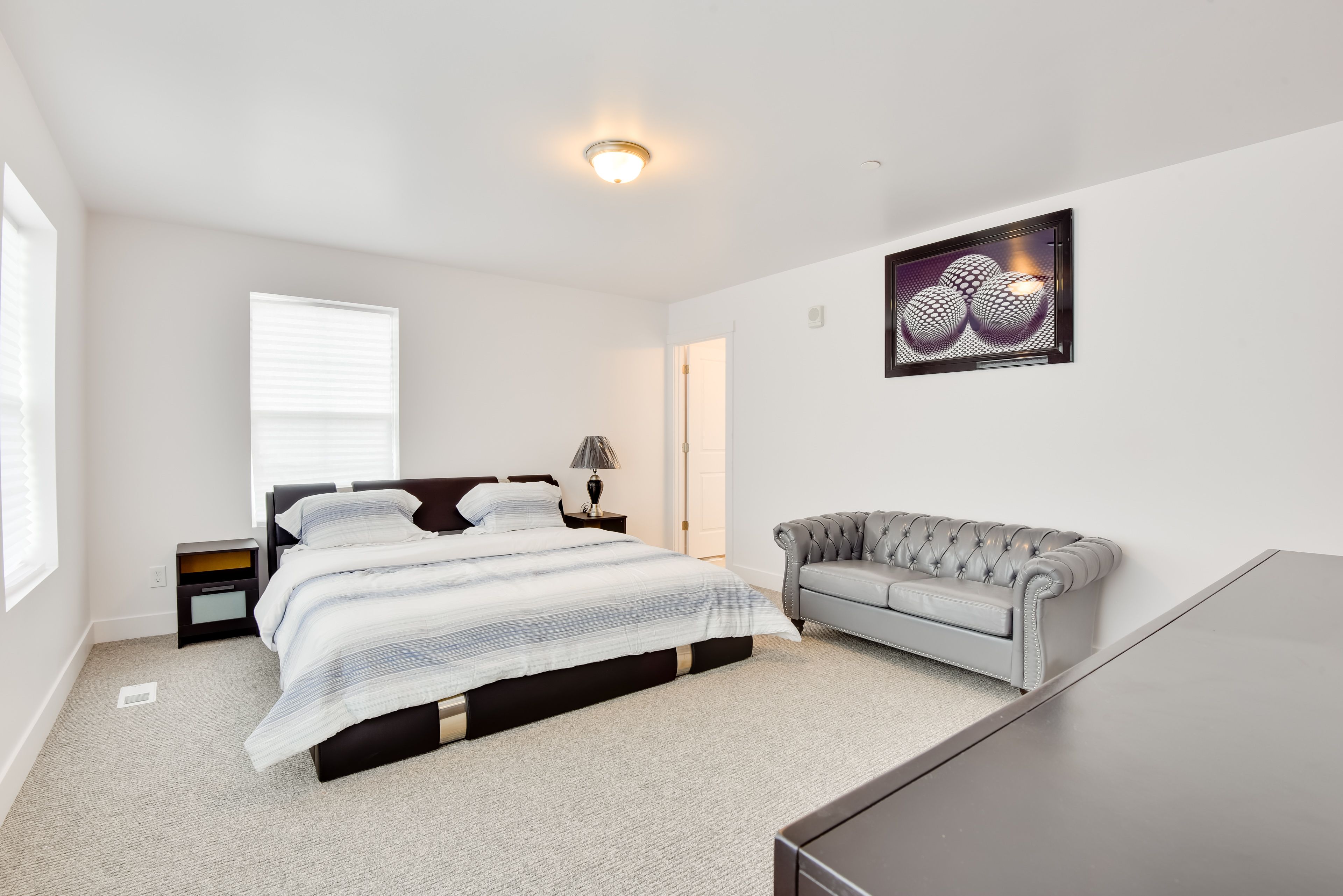 Bedroom 1 | Upper Level | King Bed | Linens Provided