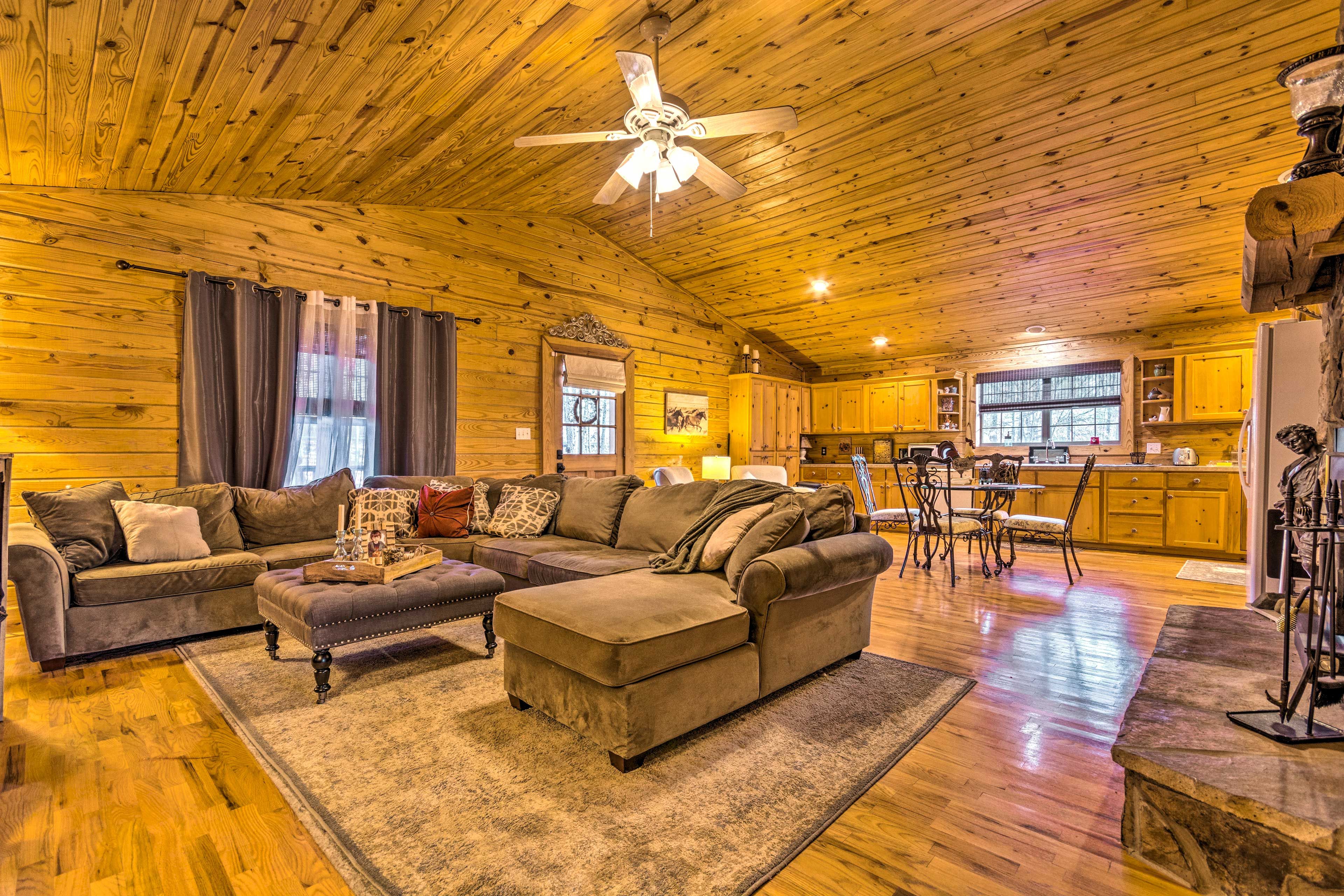 Cabot Vacation Rental | 1BR | 2BA | 1 Step to Access | 1,300 Sq Ft