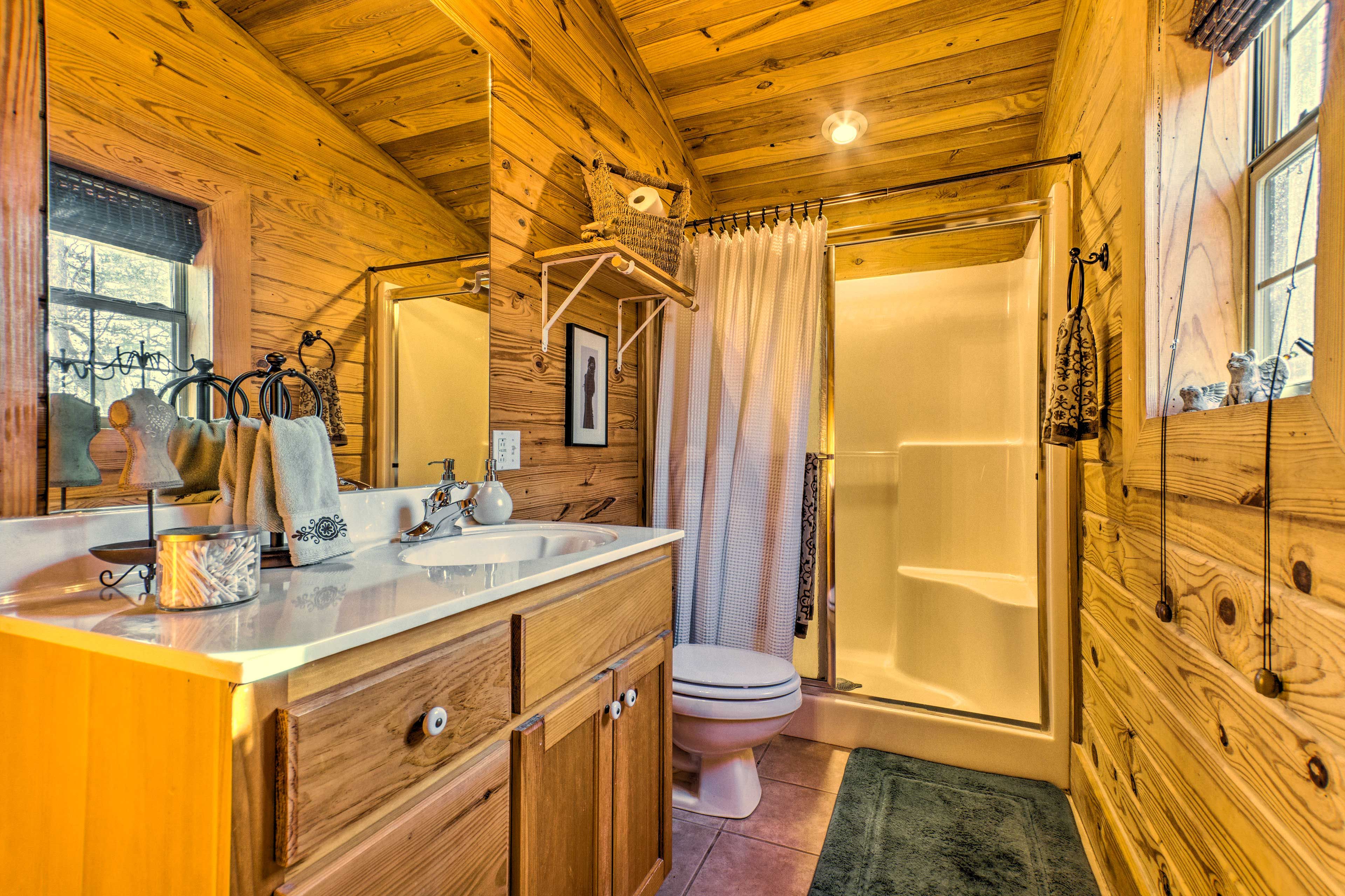 Bathroom | Towels Provided