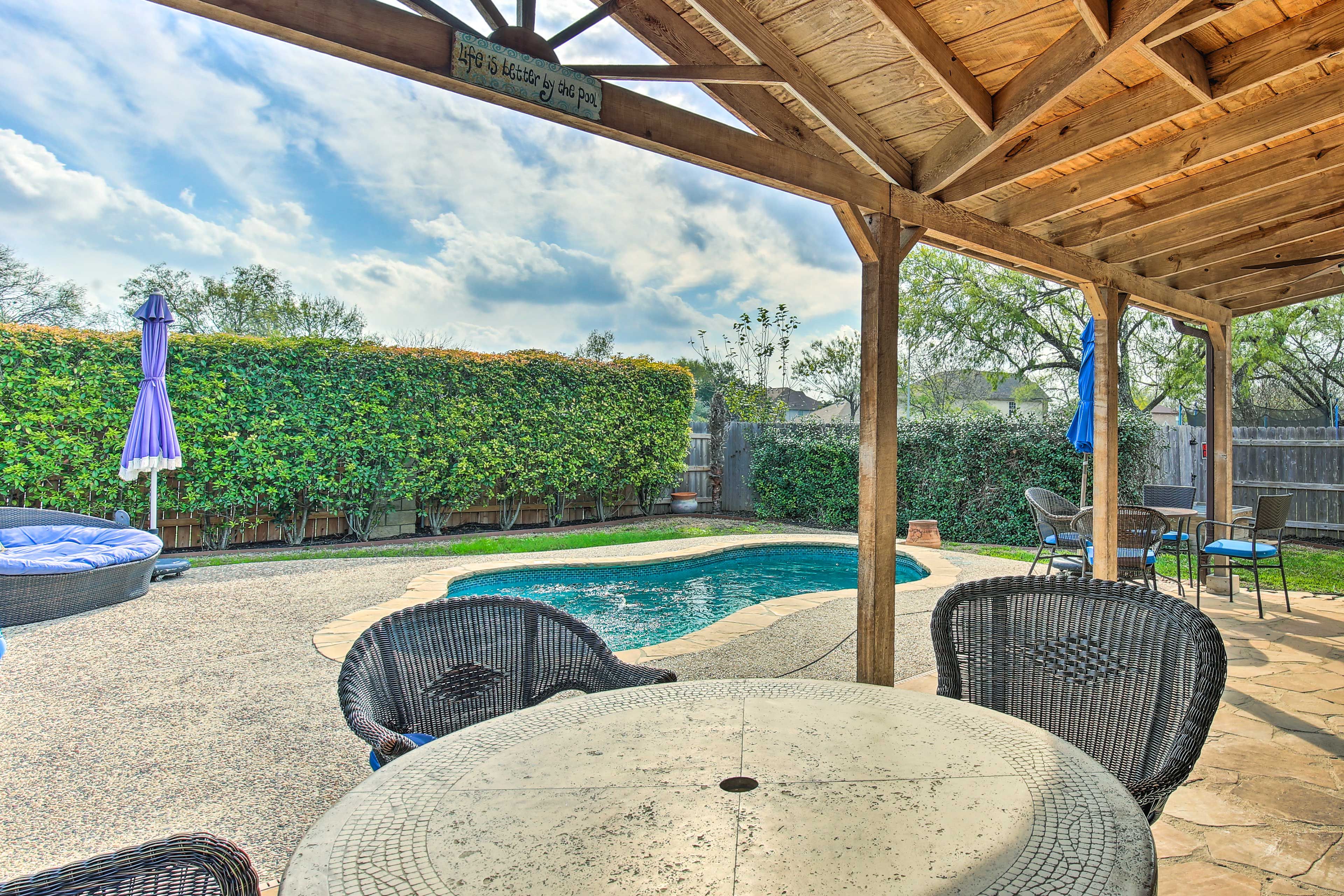 Covered Patio | Shaded Lounge Areas