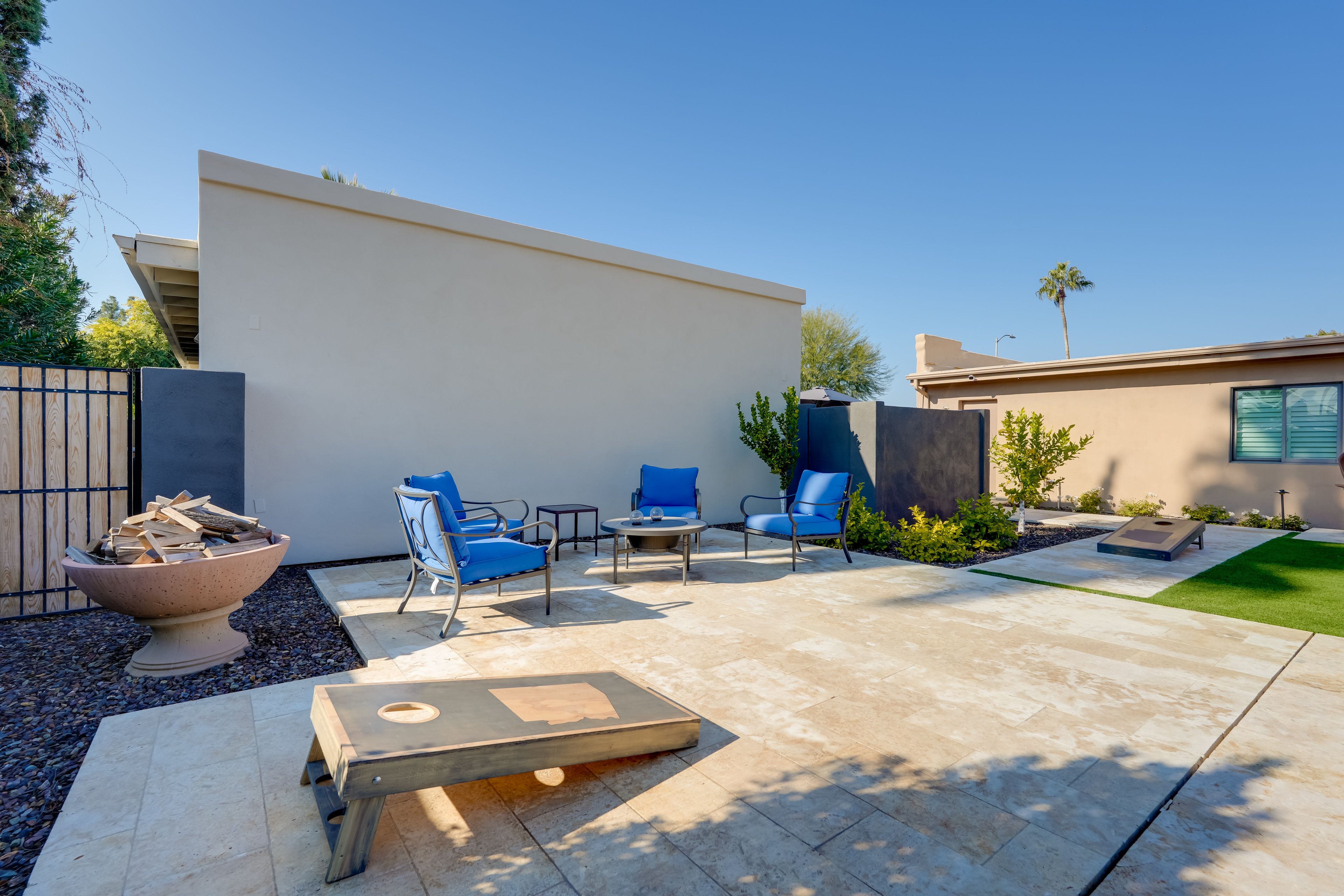 Patio | Wood-Burning Fire Pit (Wood Provided)
