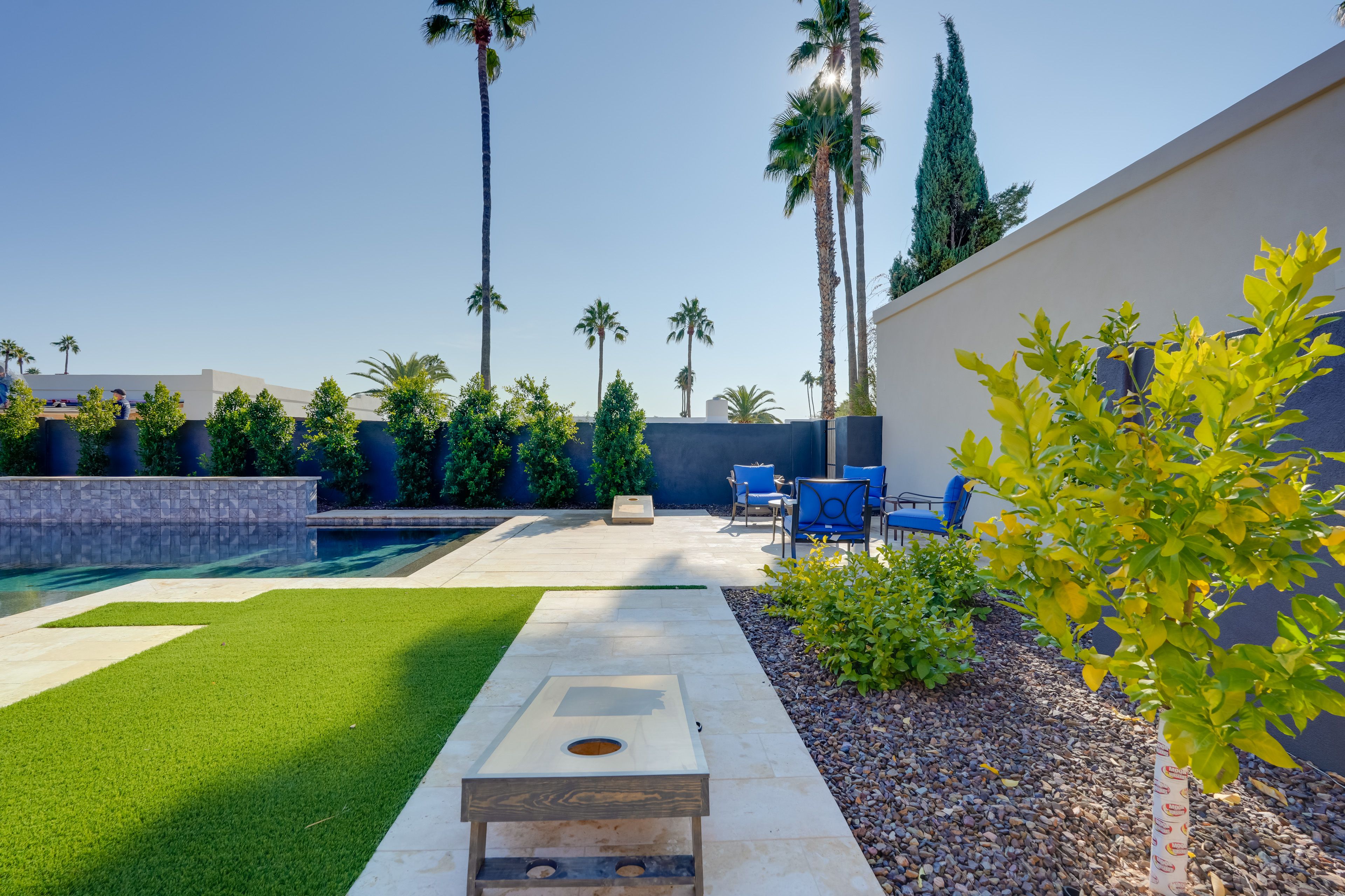 Backyard | Cornhole