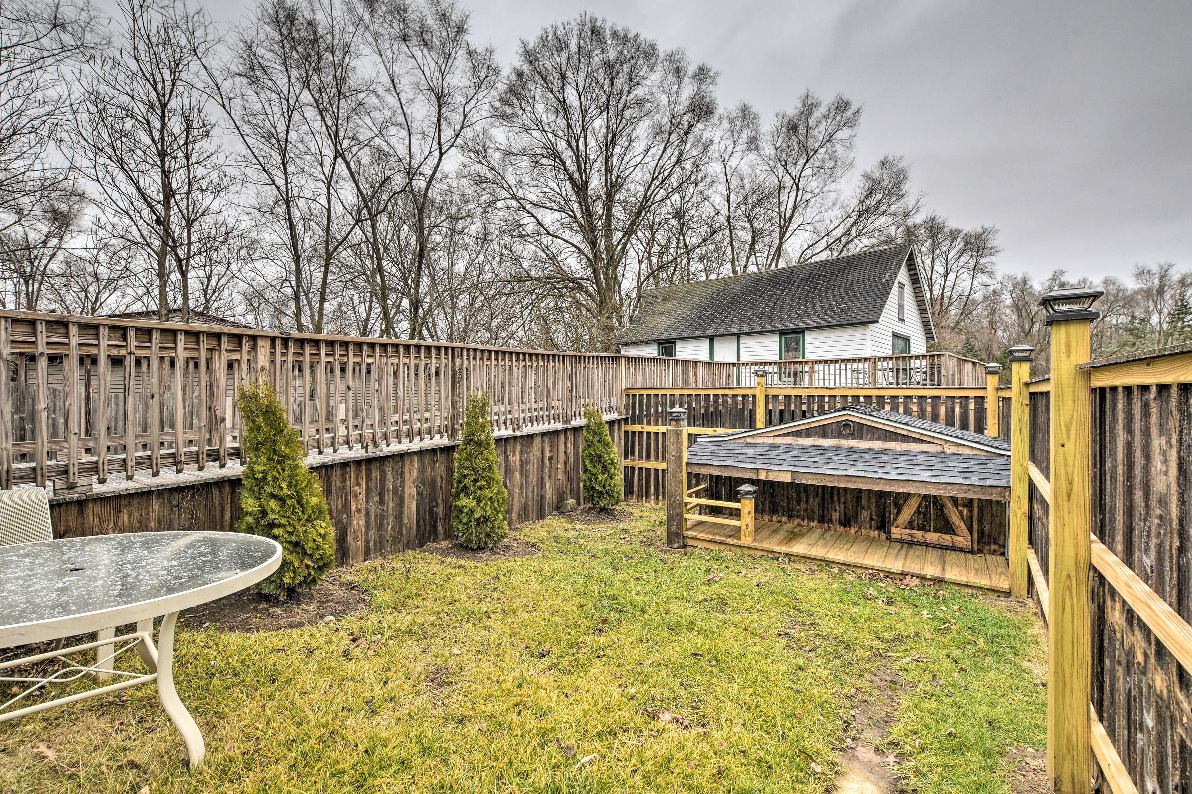Picnic Area & Doghouse