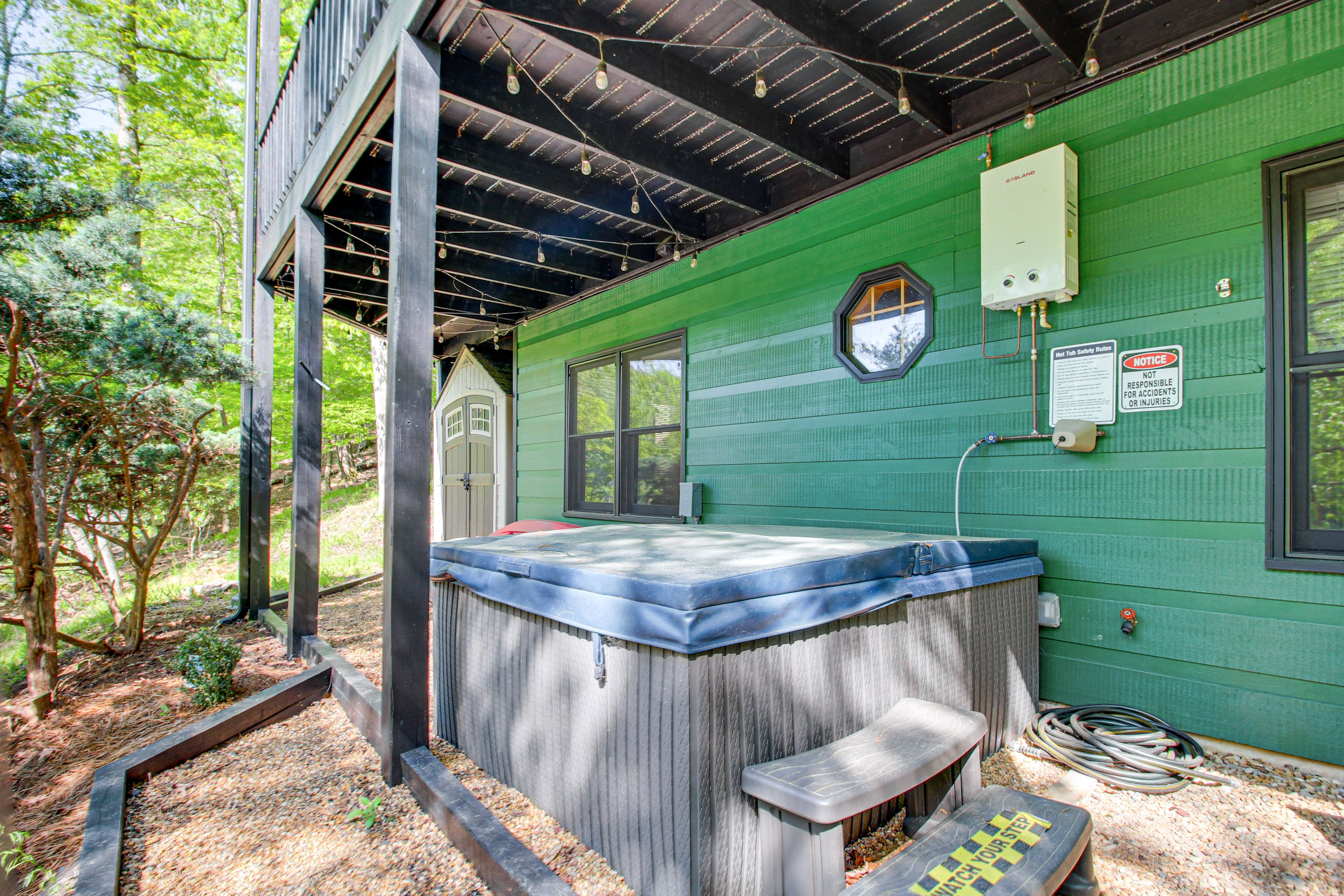 Private Hot Tub