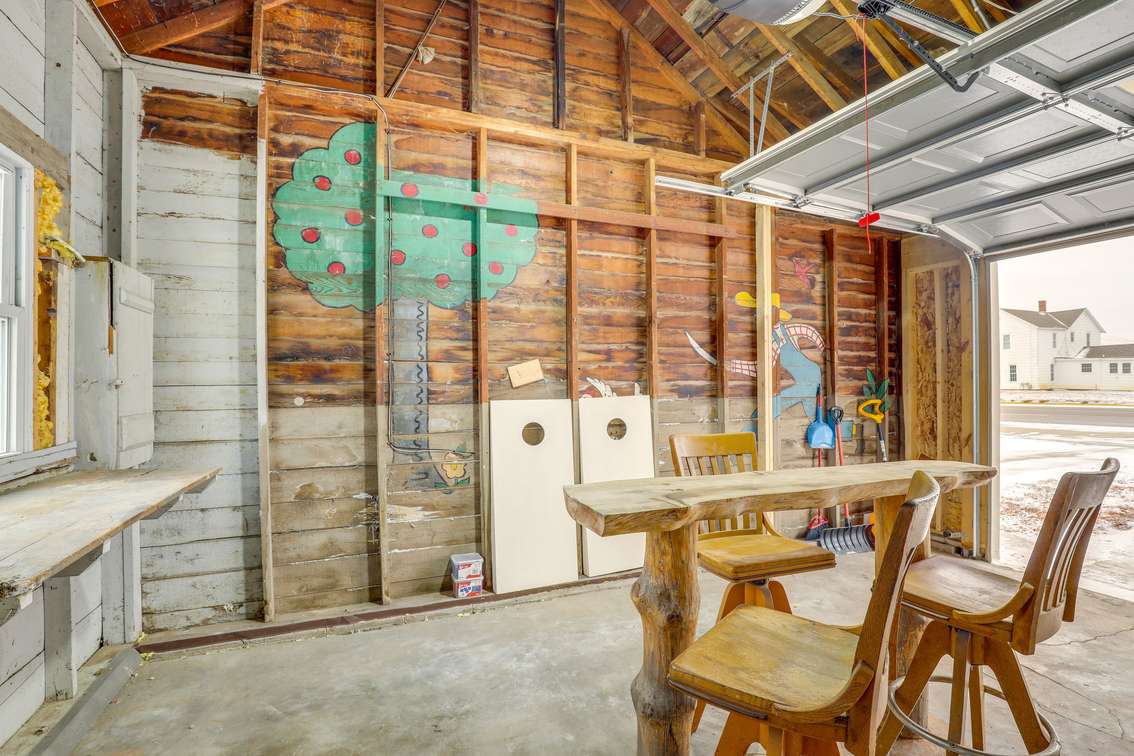 Garage | Gas & Charcoal Grills | Cornhole