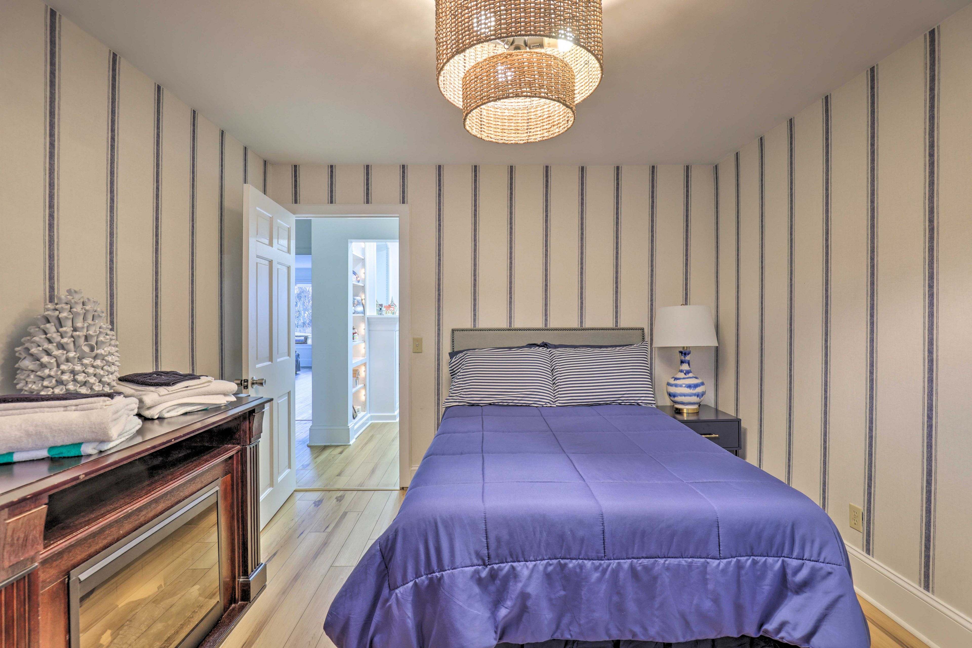 Bedroom 5 | Full Bed