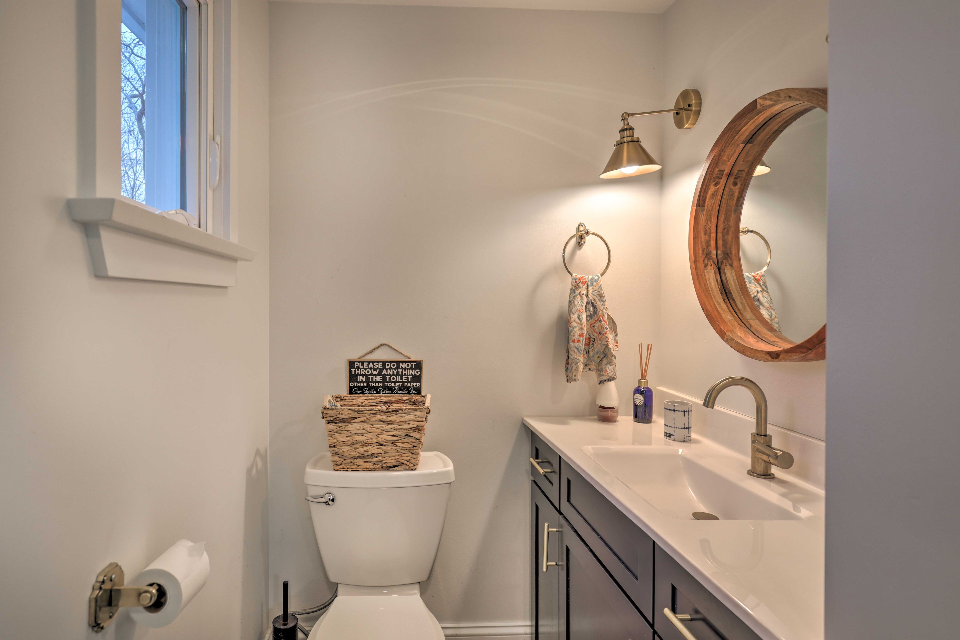 Full Bathroom