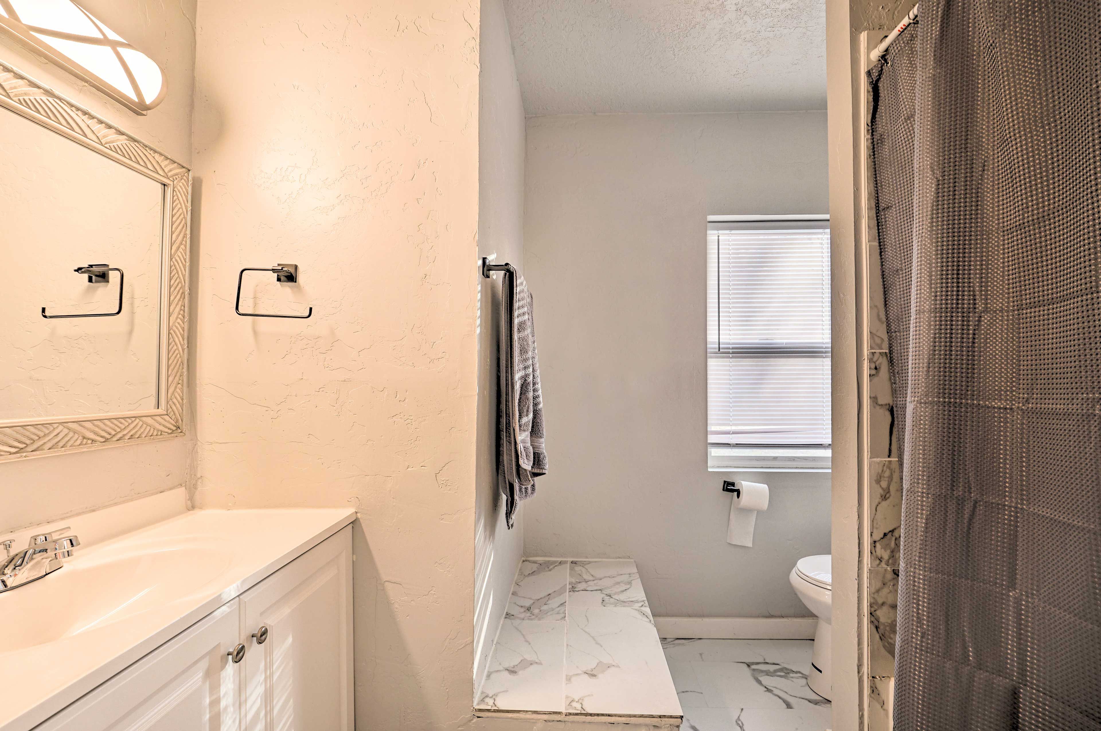 Full Bathroom
