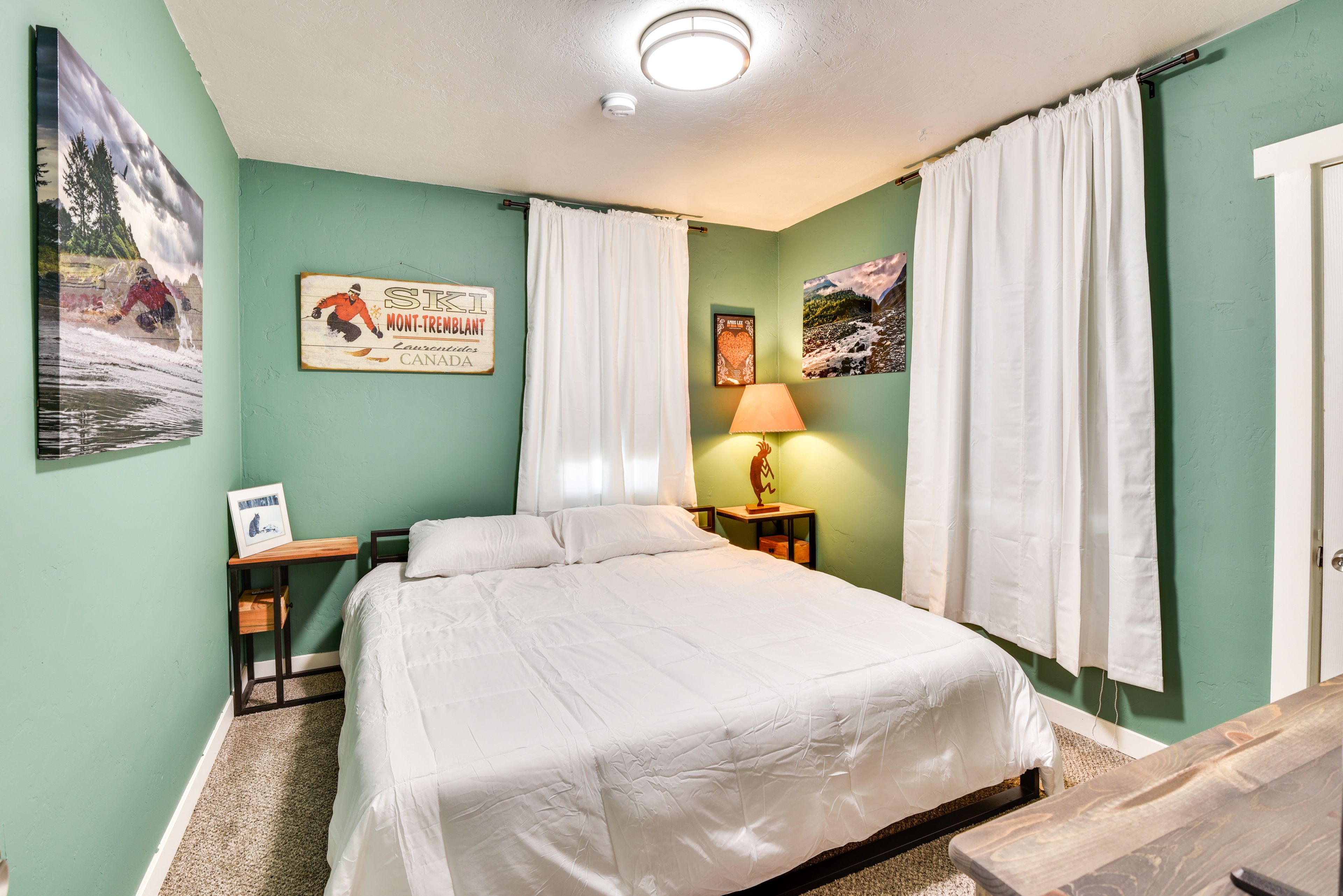 Bedroom 2 | Main Level | King Bed | Smart TV