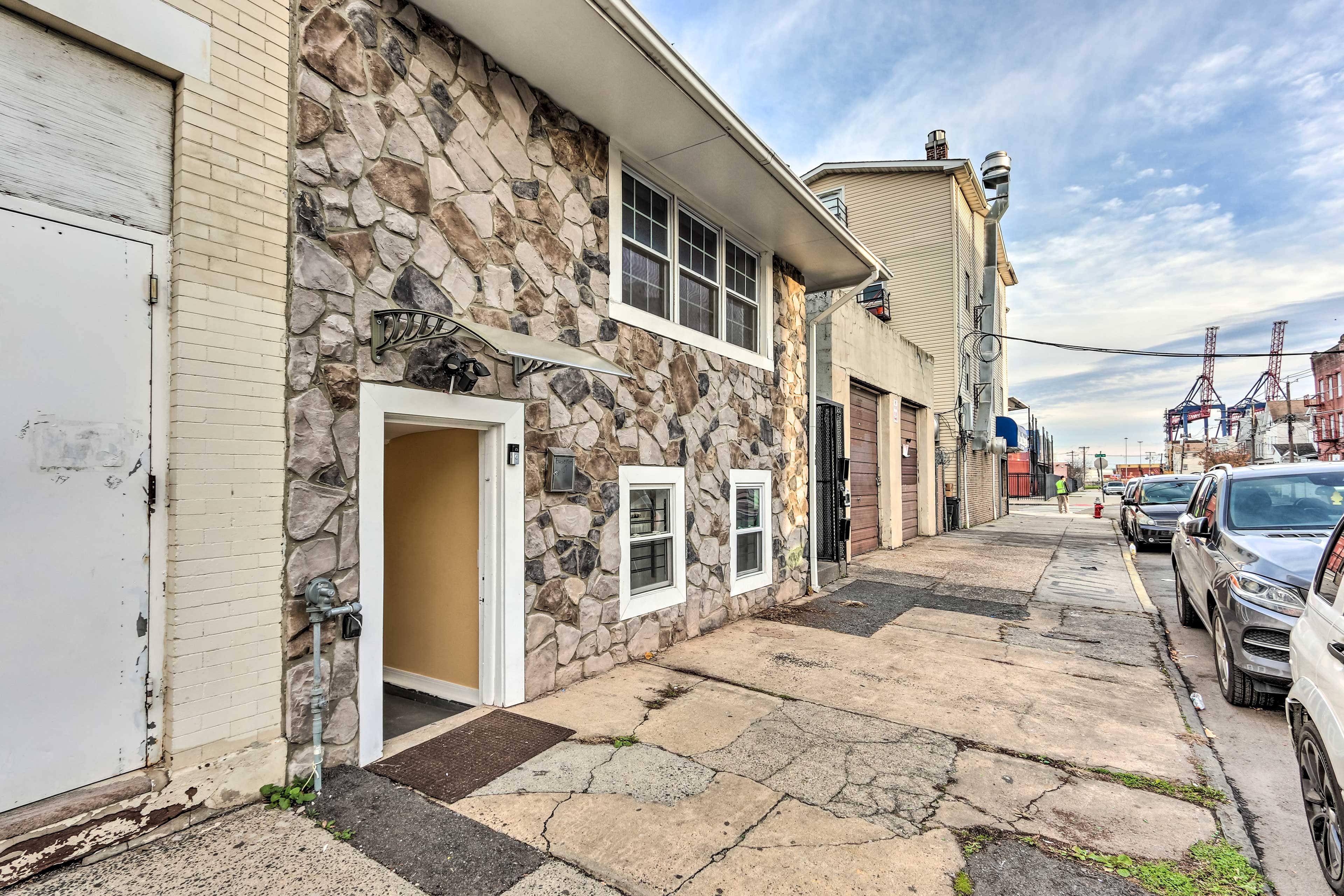 Exterior | 4 Mi to Airport | Easy Highway & Transit Access