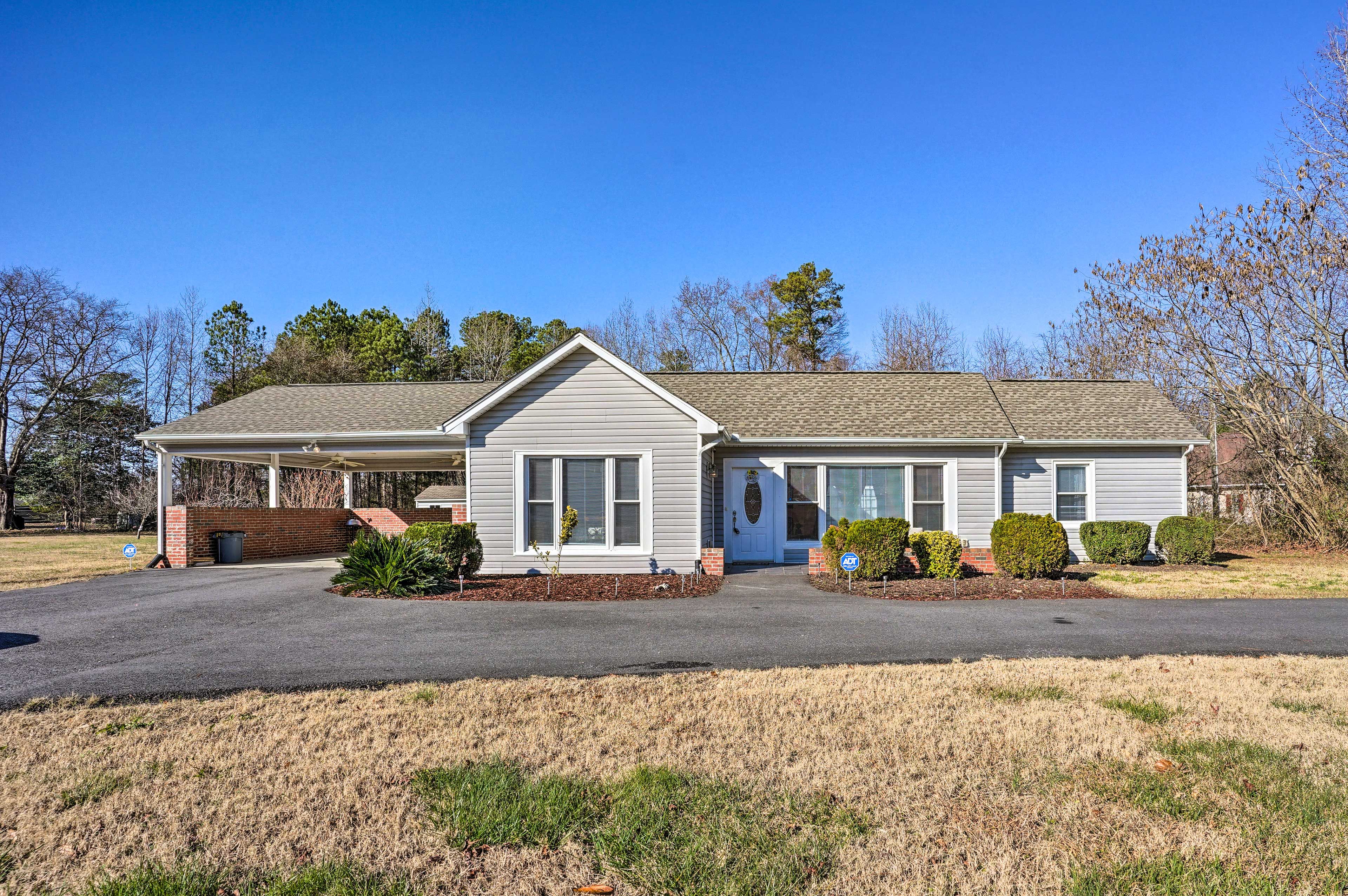 Prince George Vacation Rental | 3BR | 2BA | Step-Free Access | 1,818 Sq Ft