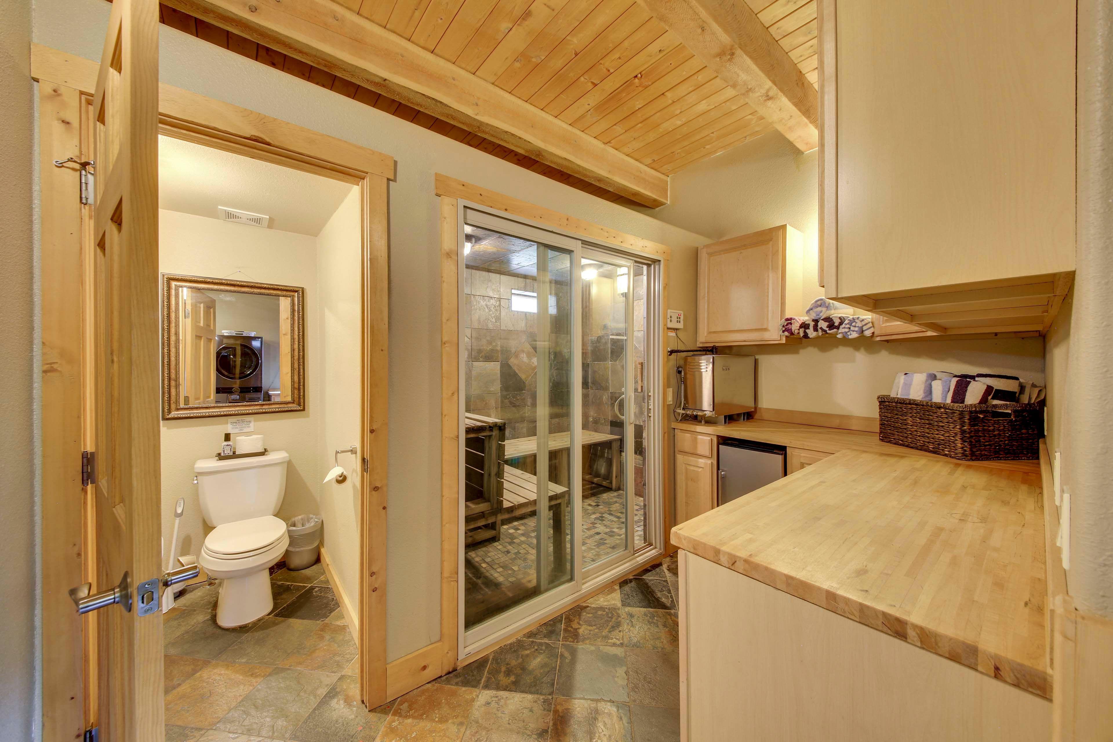 Laundry Room | Half Bathroom | Sauna | 1st Floor