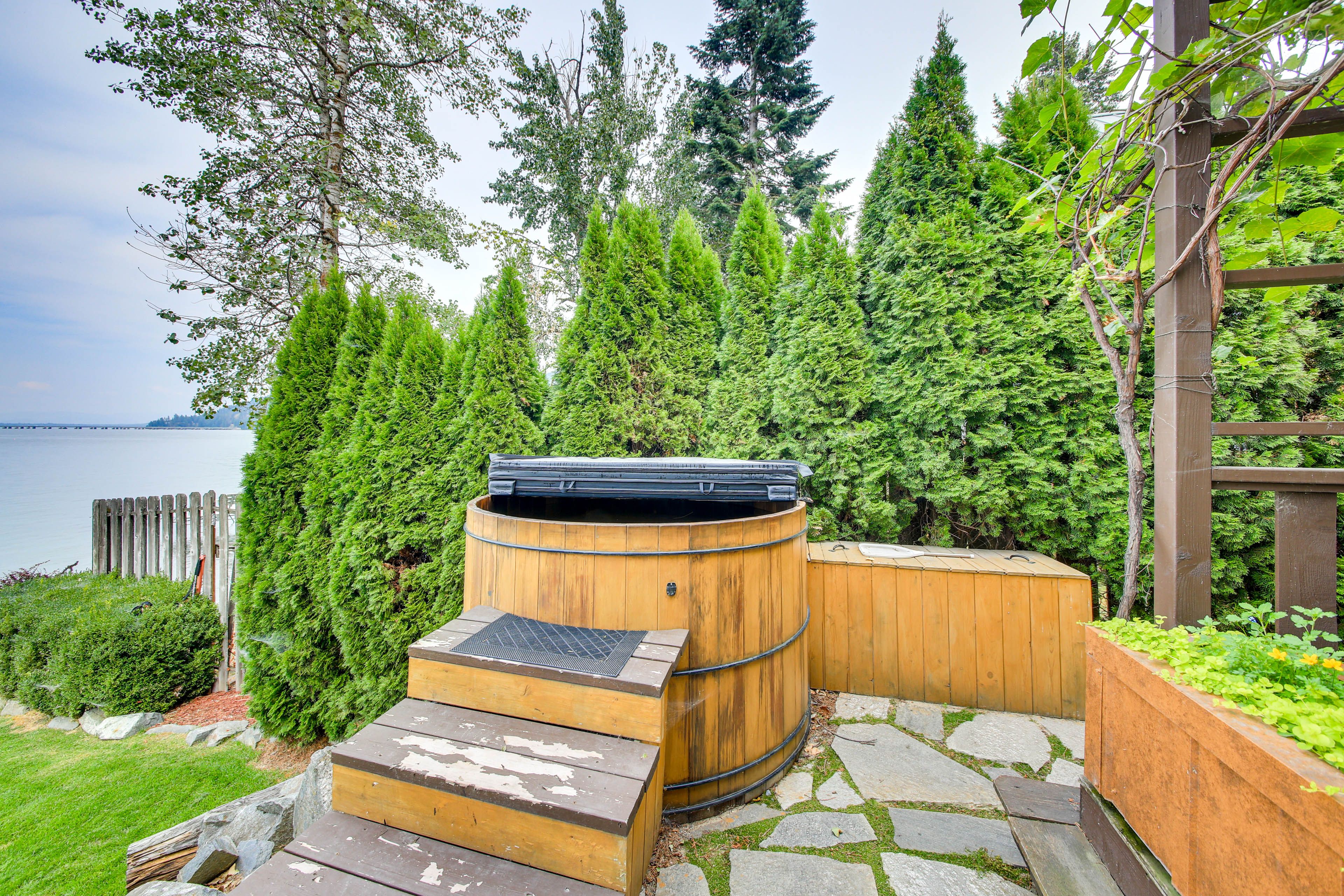 Private Hot Tub