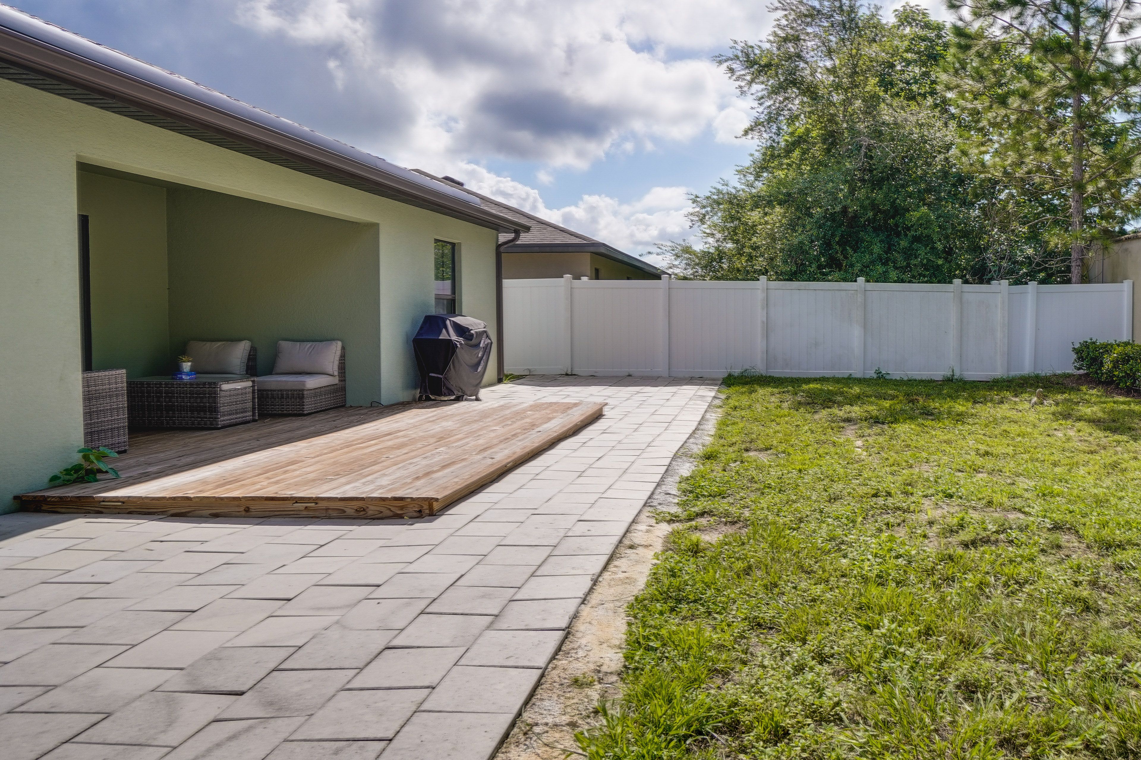 Covered Patio & Private Yard
