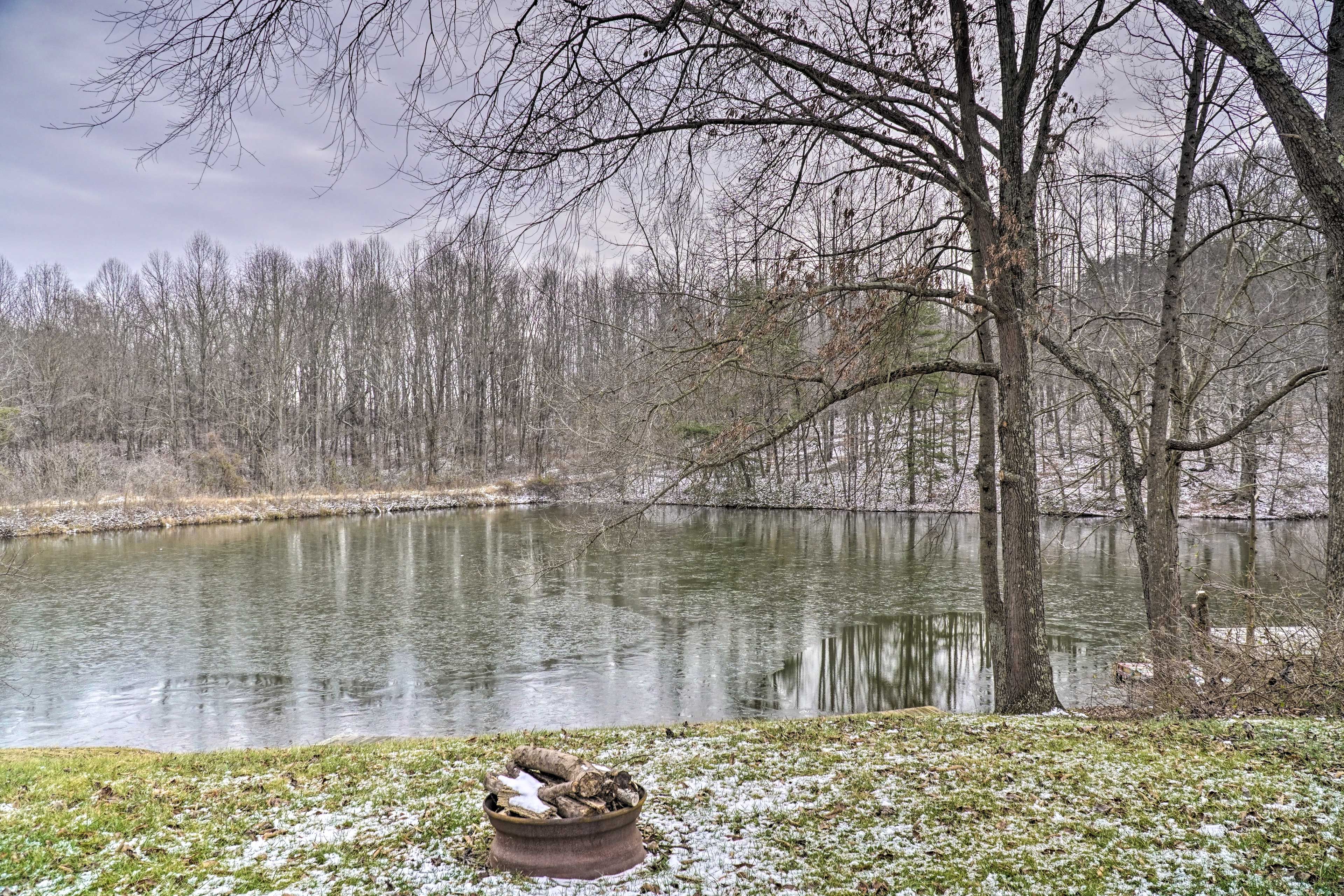 Private Backyard | Pond On-Site | Fire Pit