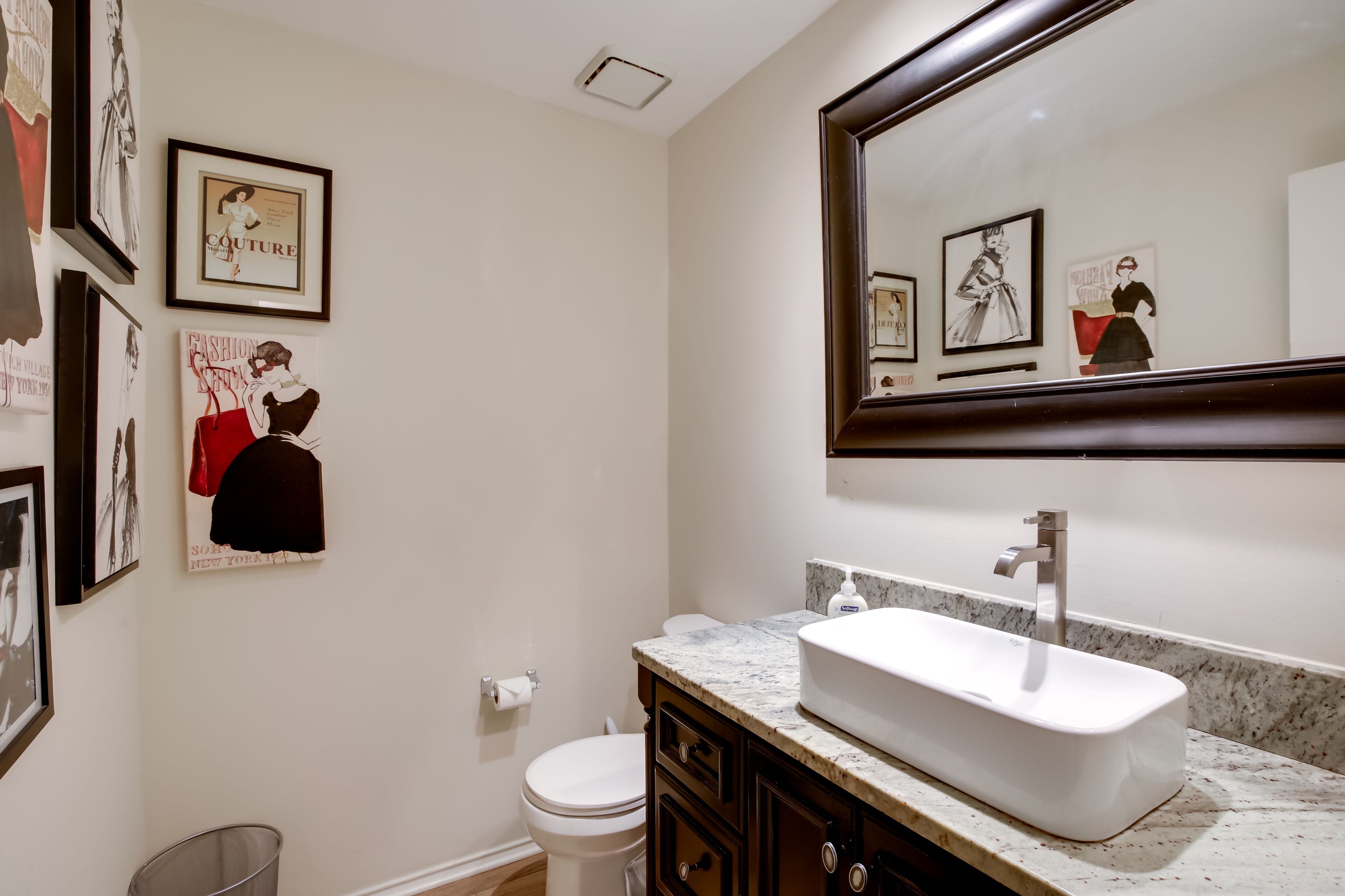 Half Bathroom | Main Level