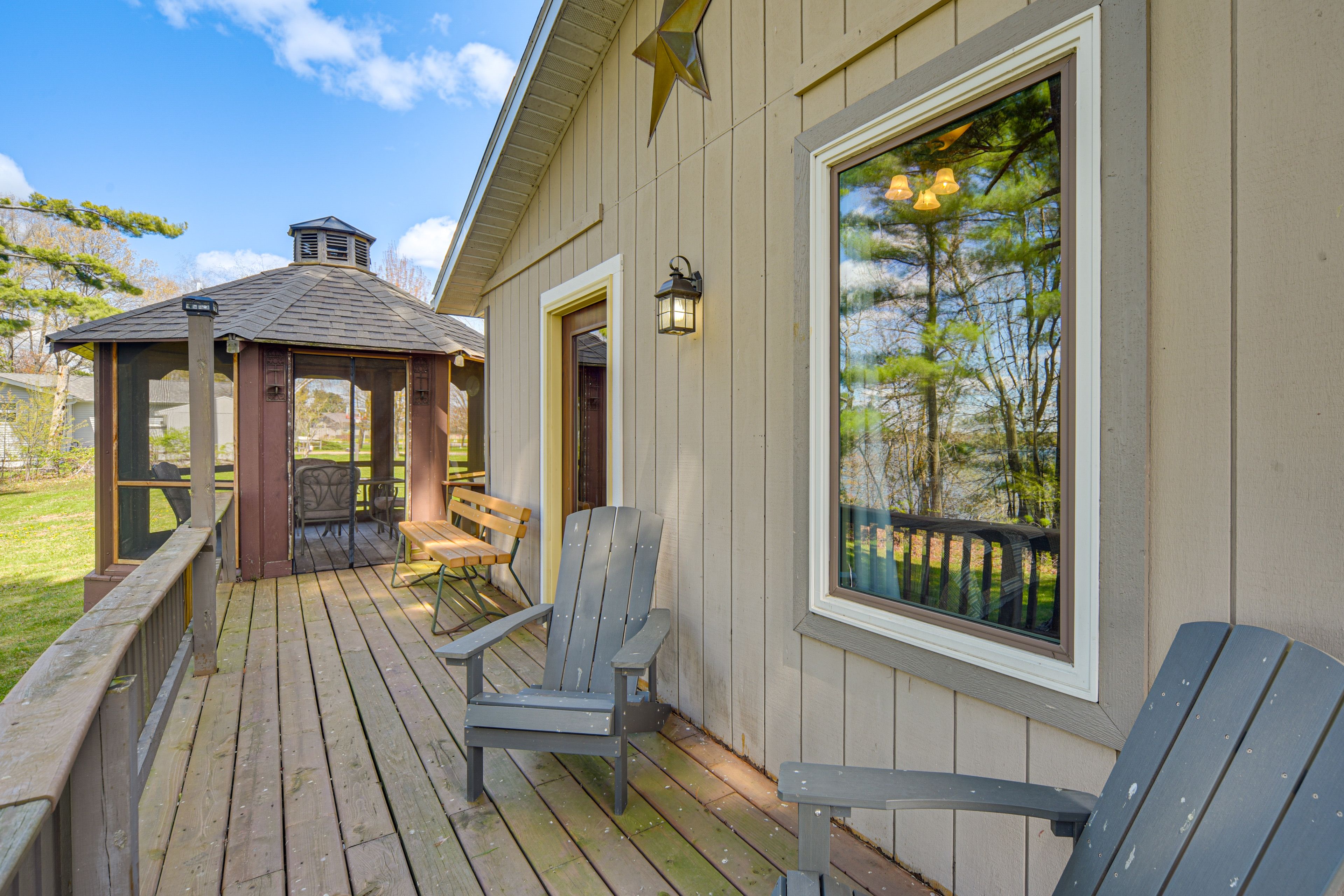 Deck & Gazebo