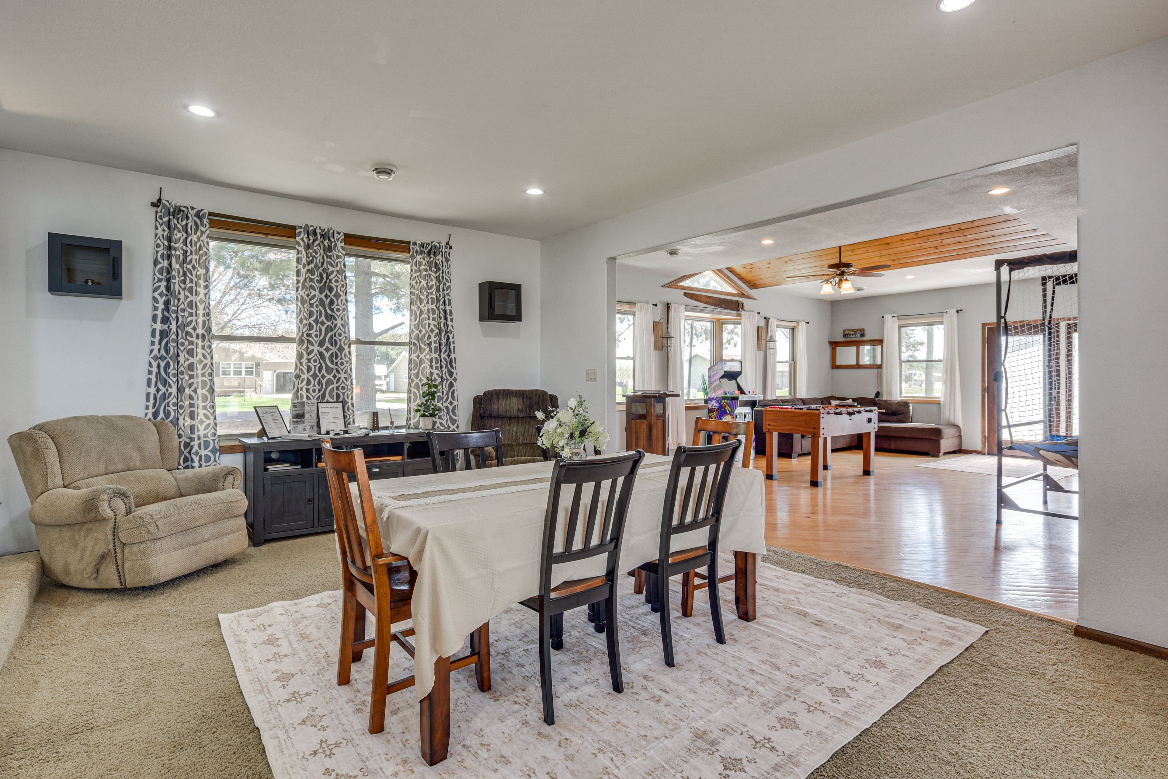 Dining Area | Dishware/Flatware | High Chair | Trash Bags/Paper Towels