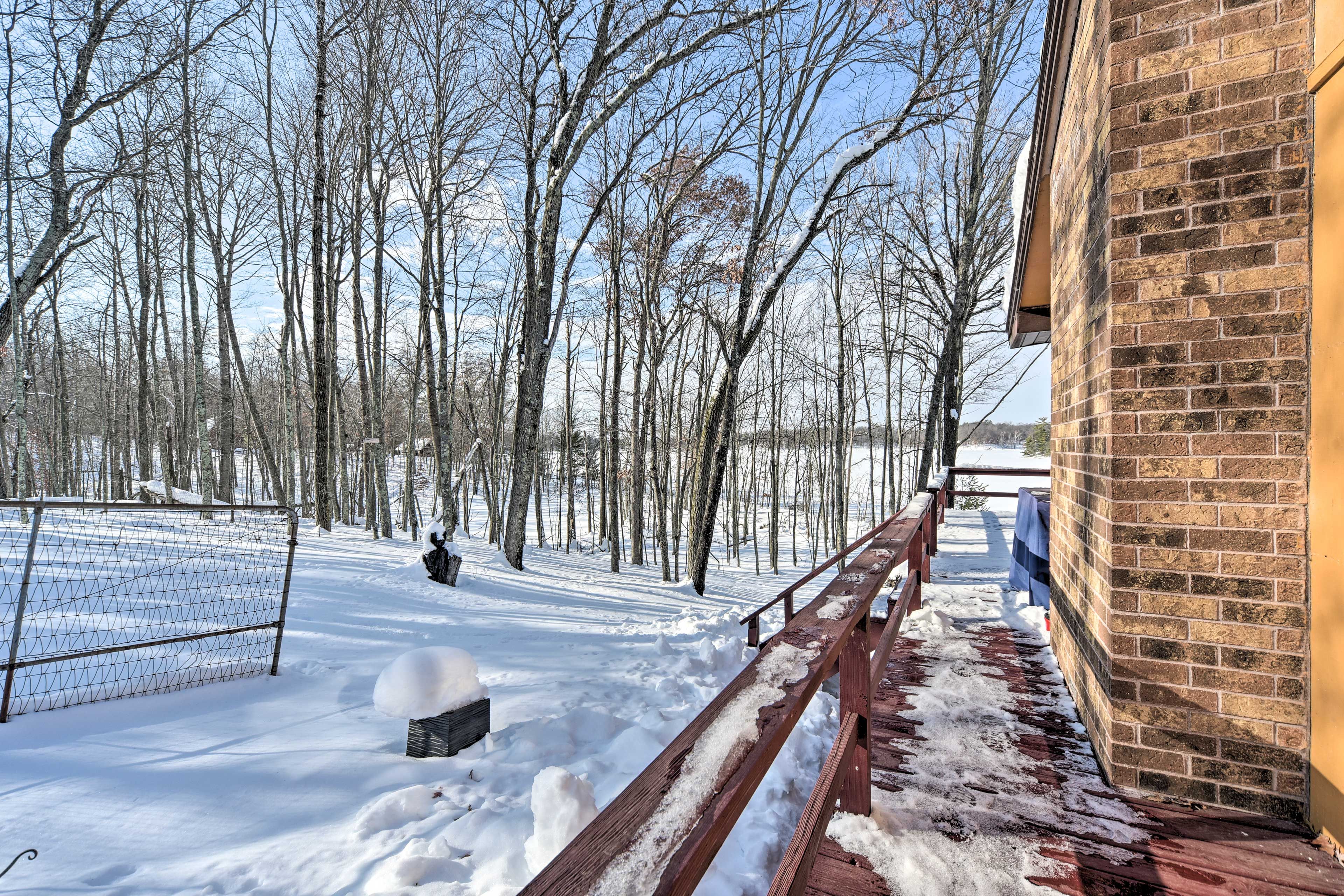 Wraparound Deck | Lake View