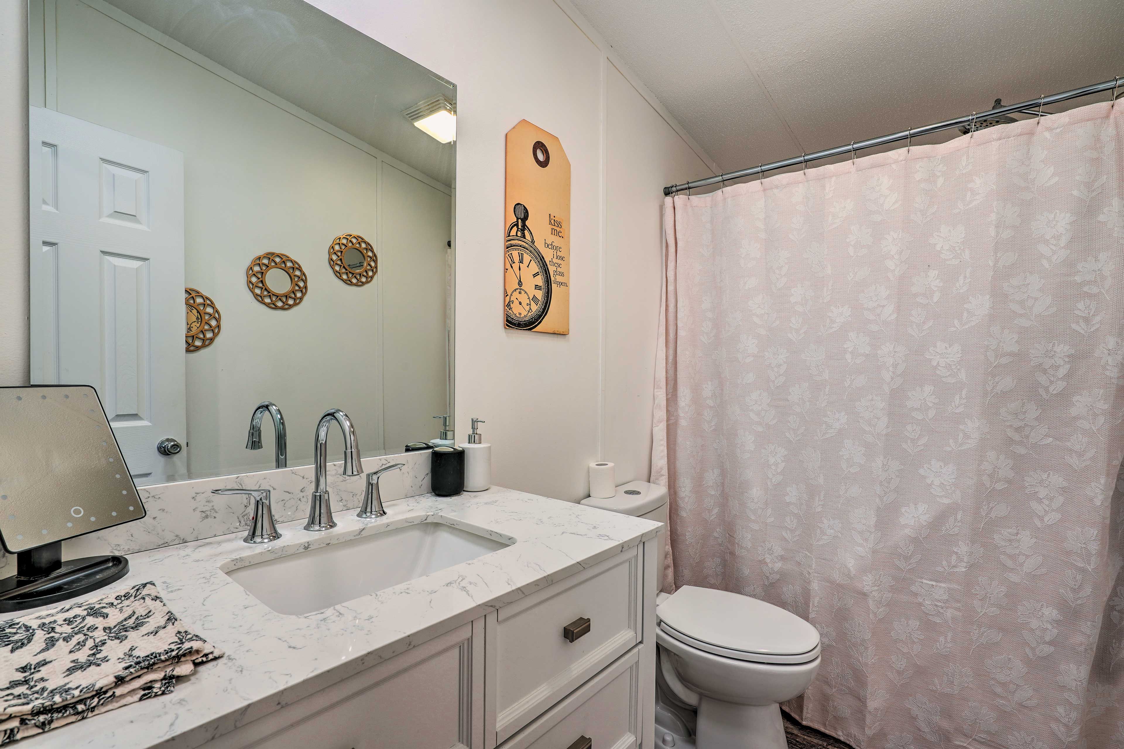 Full Bathroom