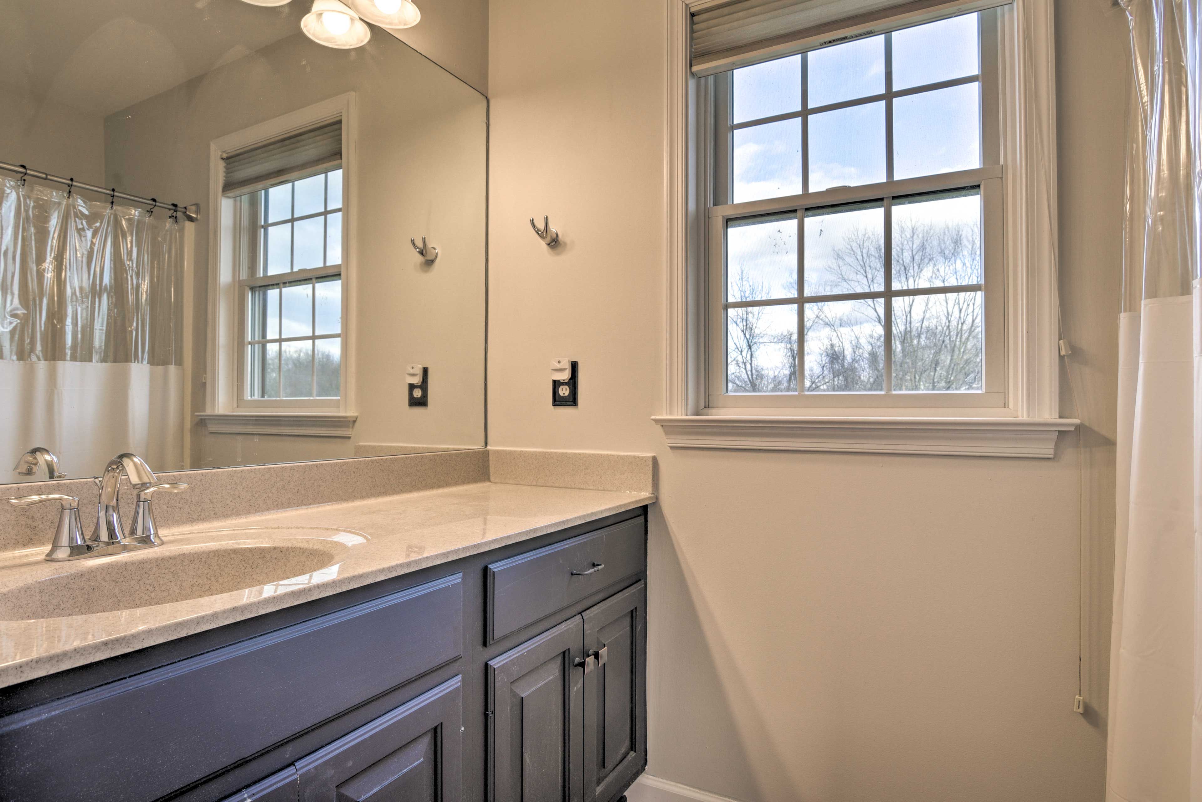 Full Bathroom