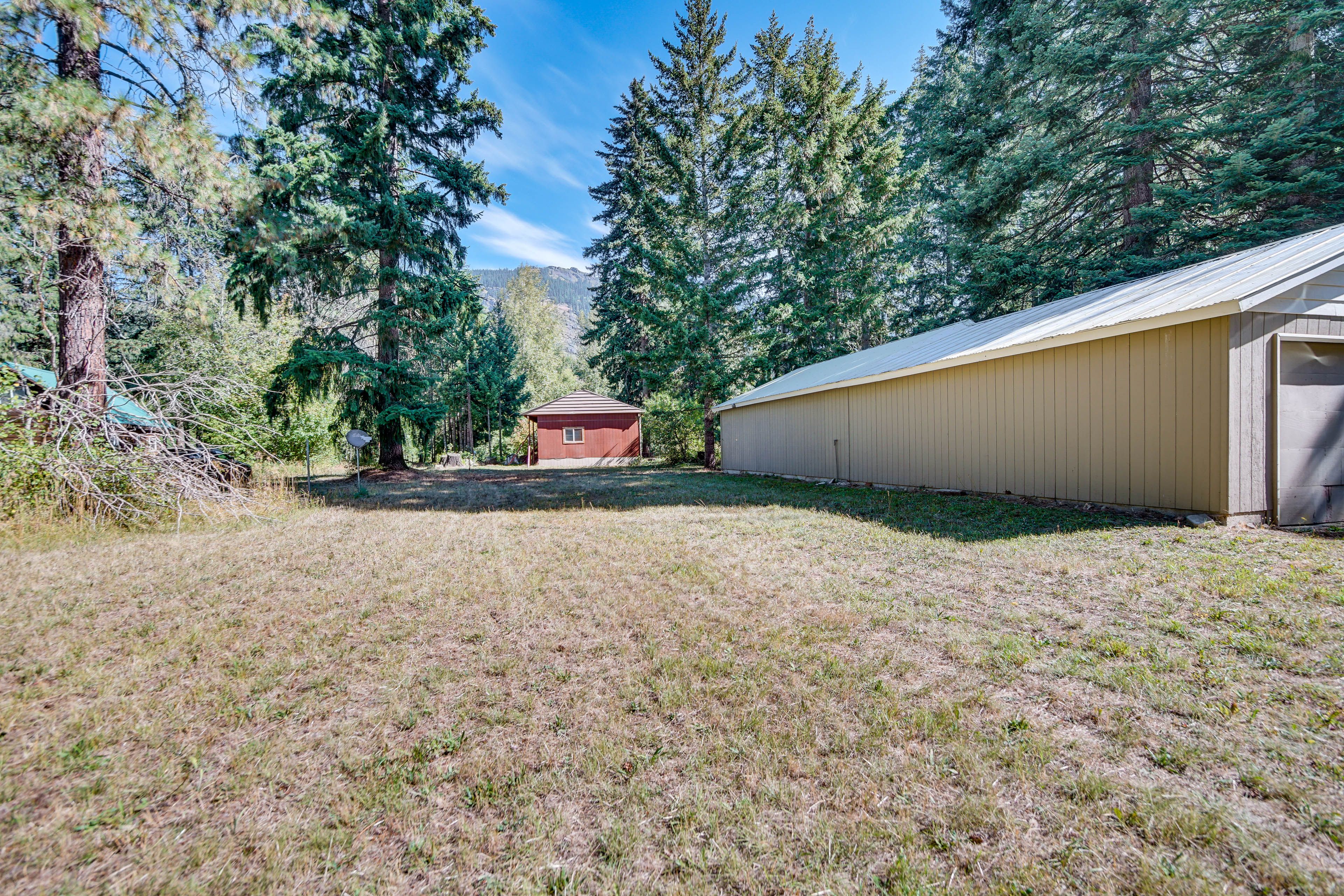 Exterior | Mountain Views