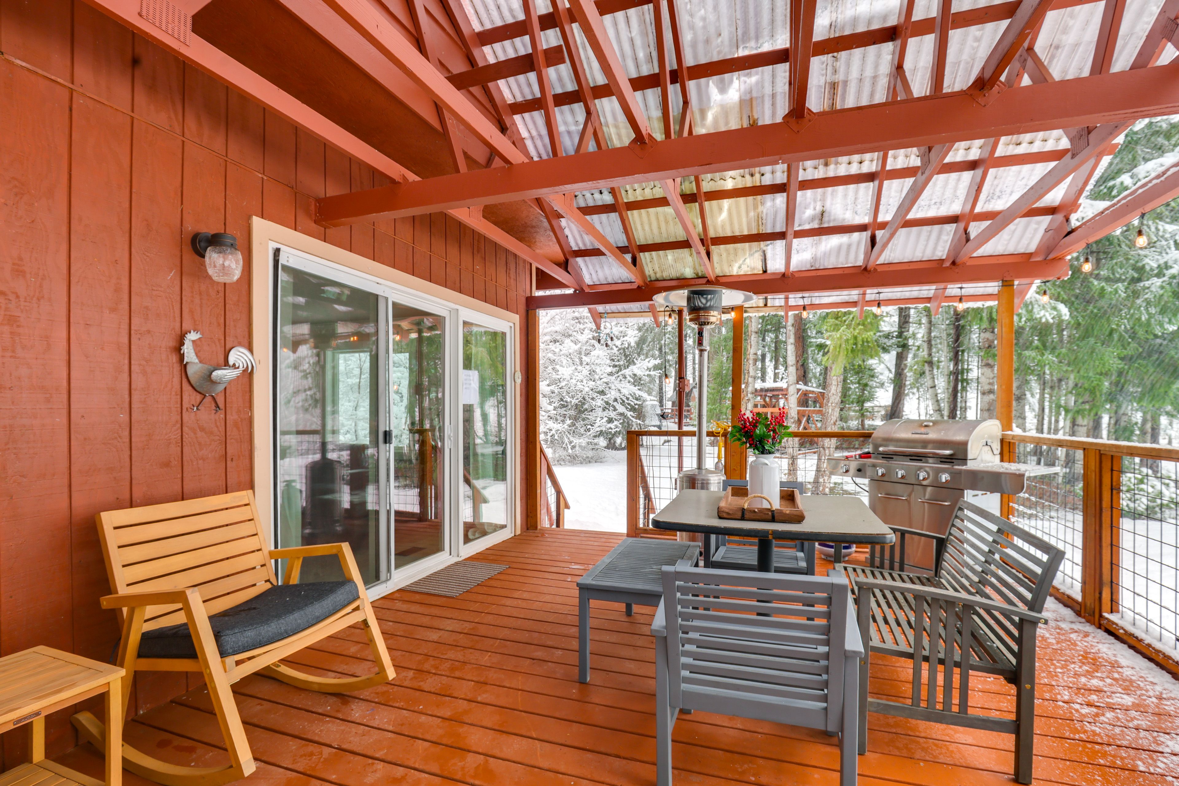 Deck | Gas Grill | Outdoor Dining Set | Patio Heater