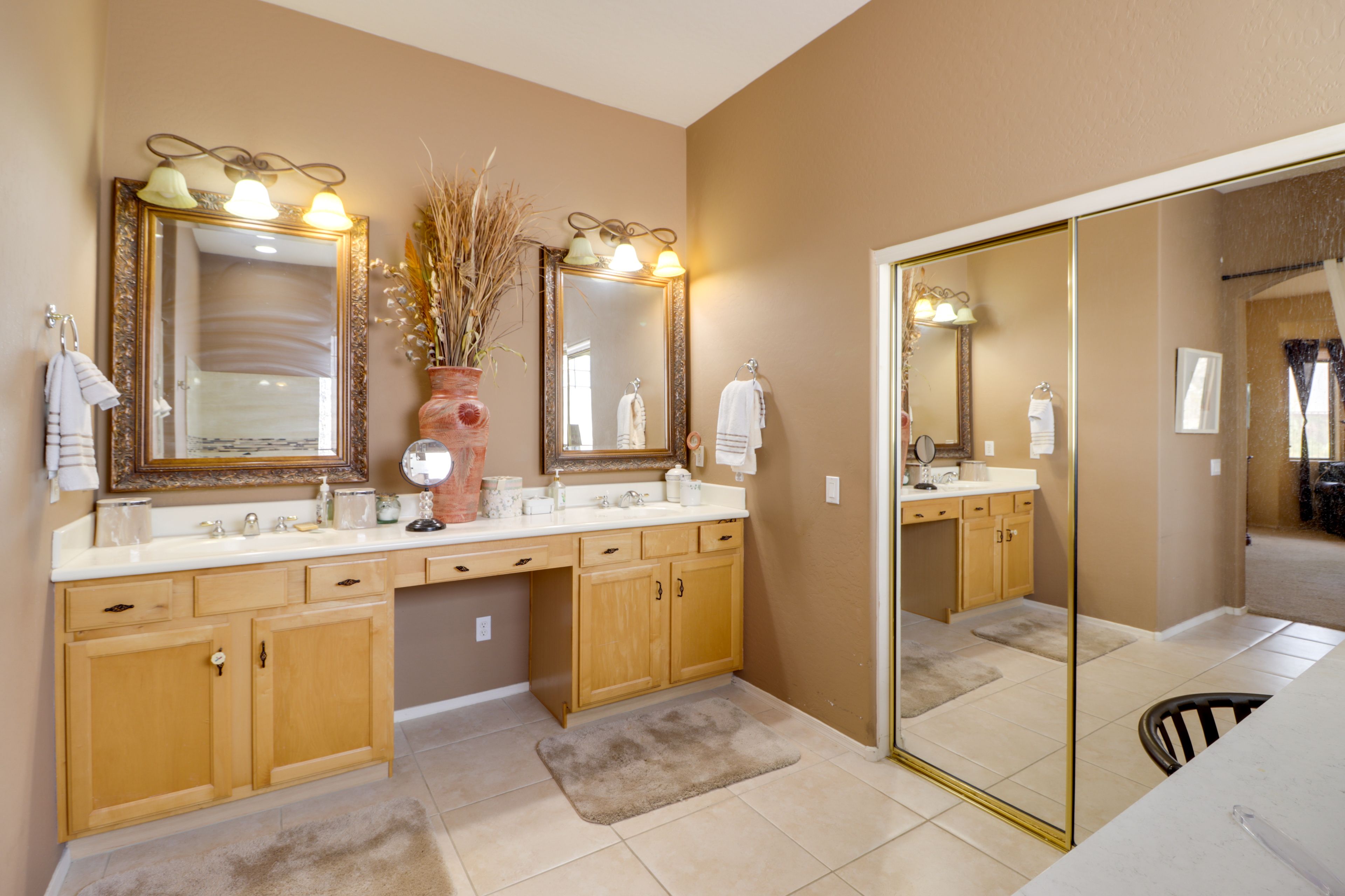 En-Suite Bathroom
