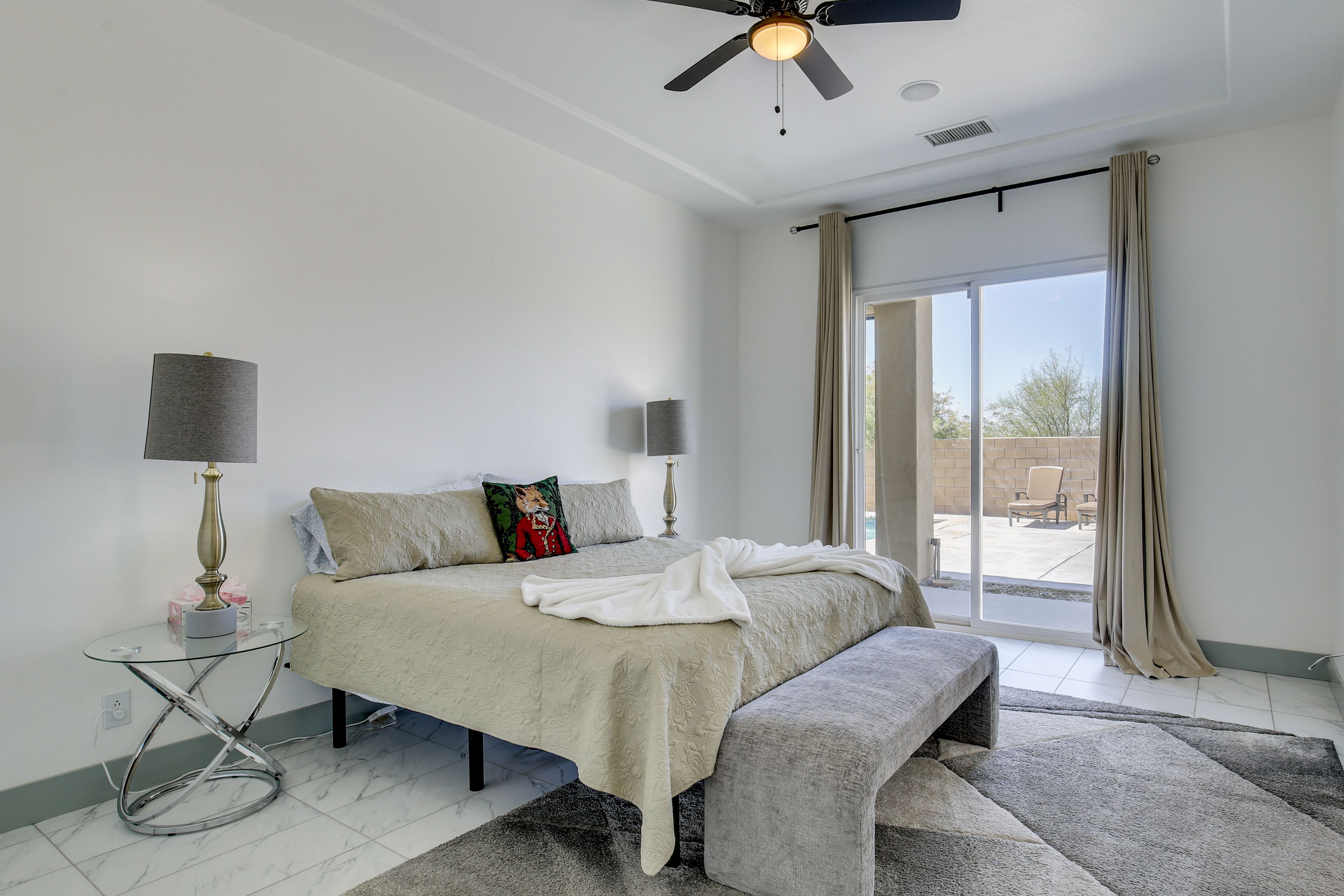 Bedroom 1 | King Bed | Linens
