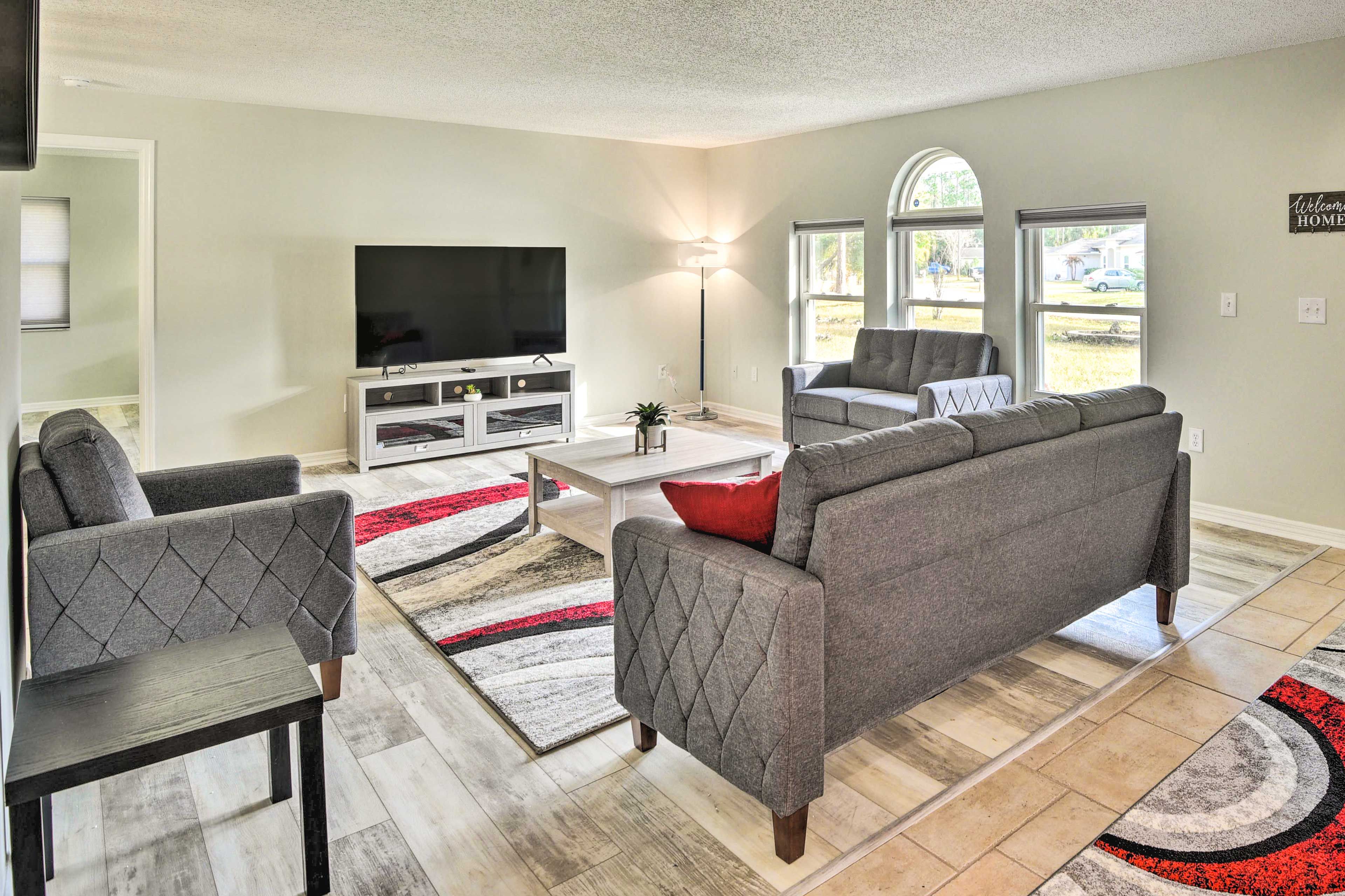 Palm Coast Vacation Rental | 3BR | 2BA | 1 Step Required | 2,148 Sq Ft